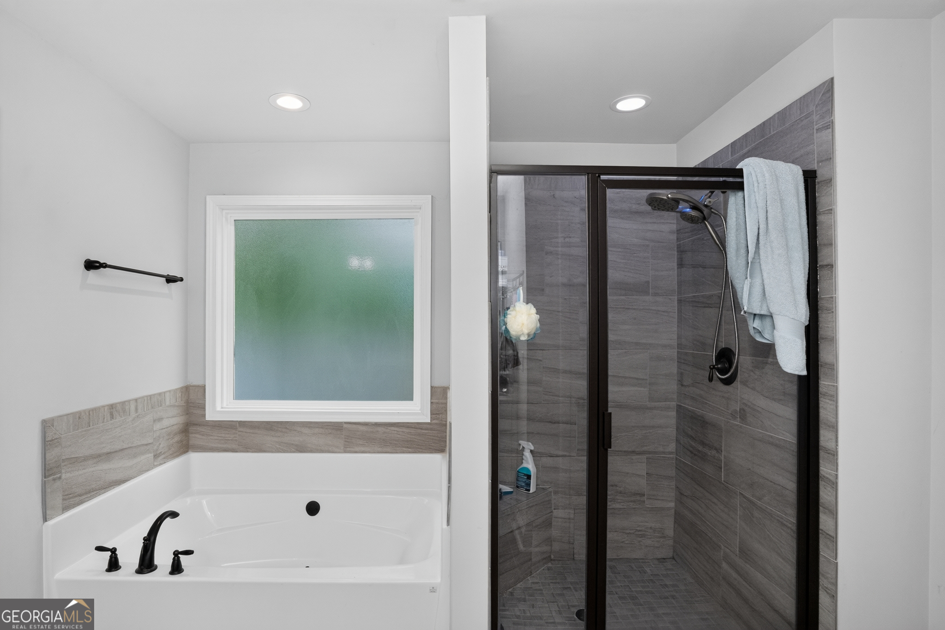 207 Dixon Circle Property Photo 42