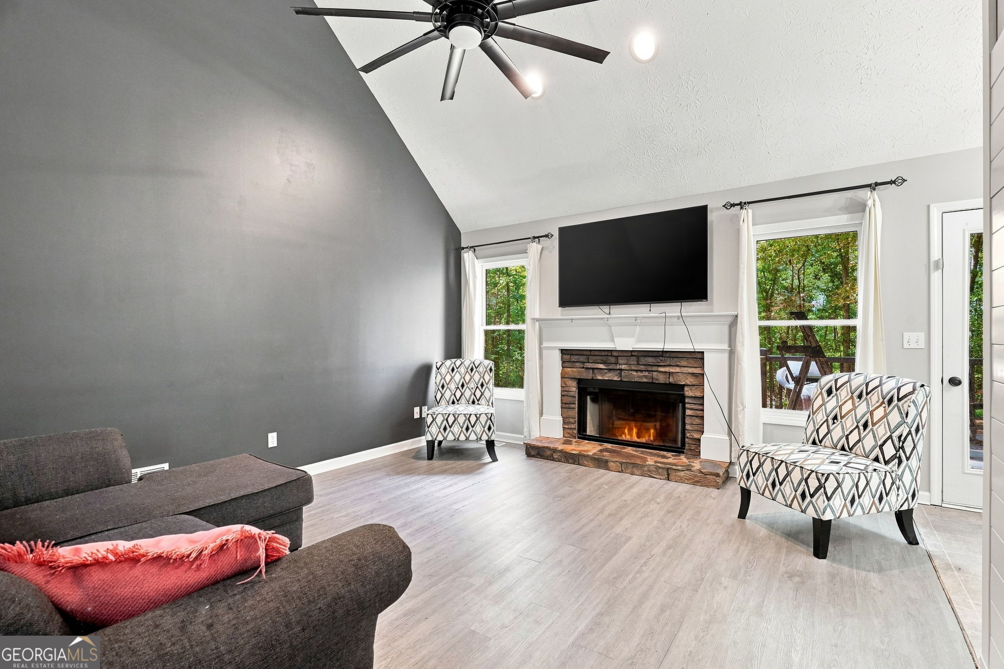 138 Smokestack Ridge Property Photo 8