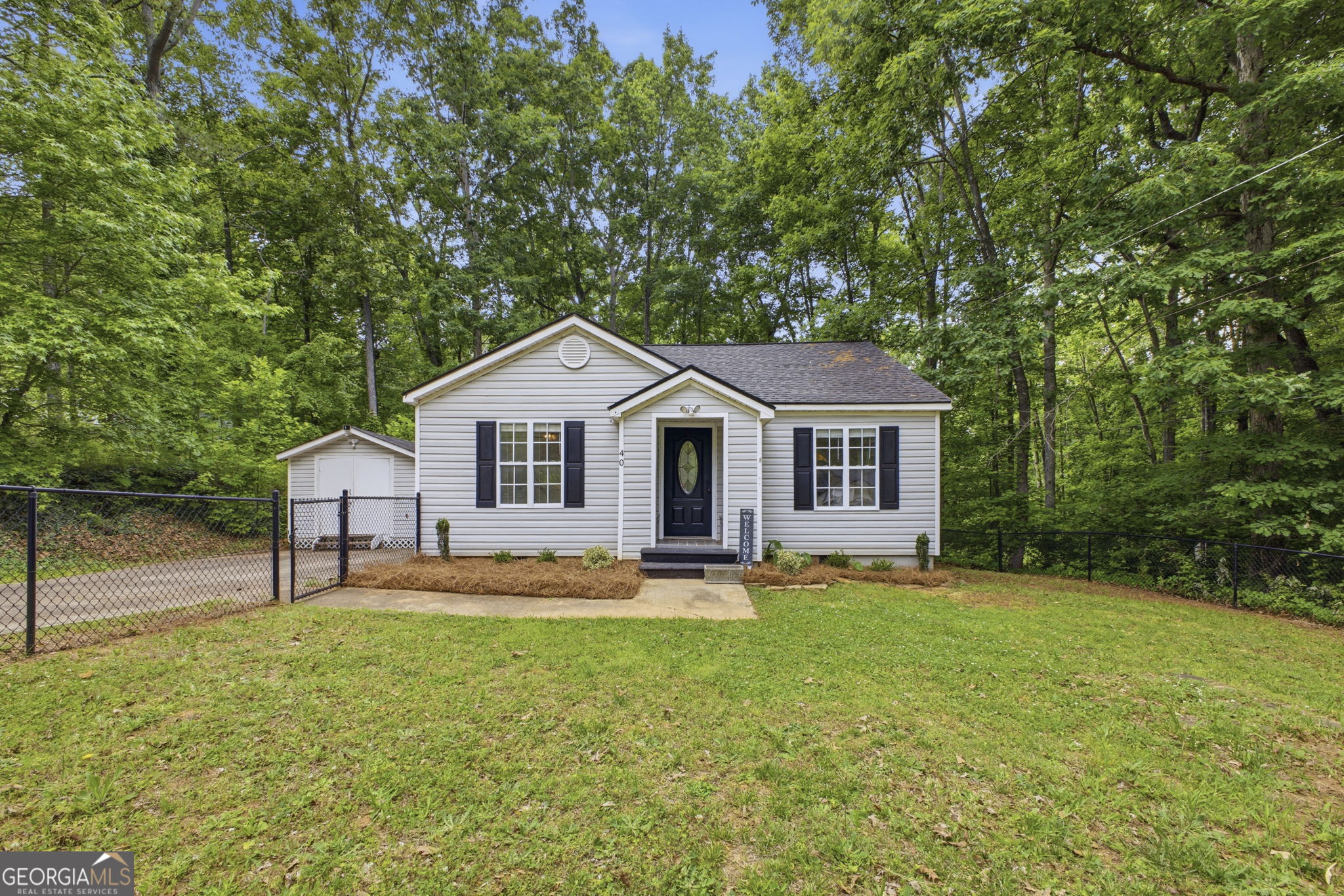 40 Mctier Circle Nw Property Photo 1