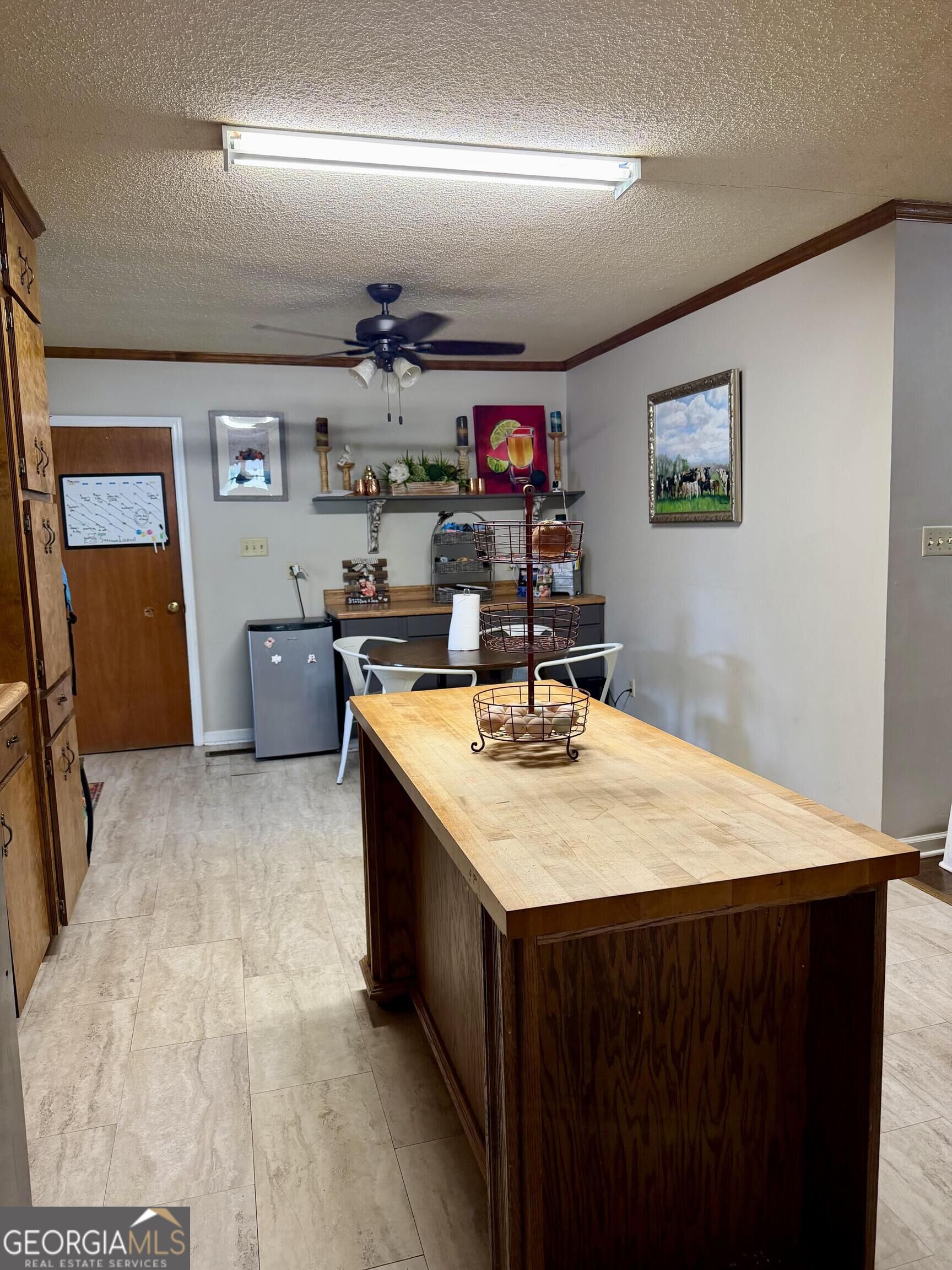 367 E Camellia Drive Property Photo 6