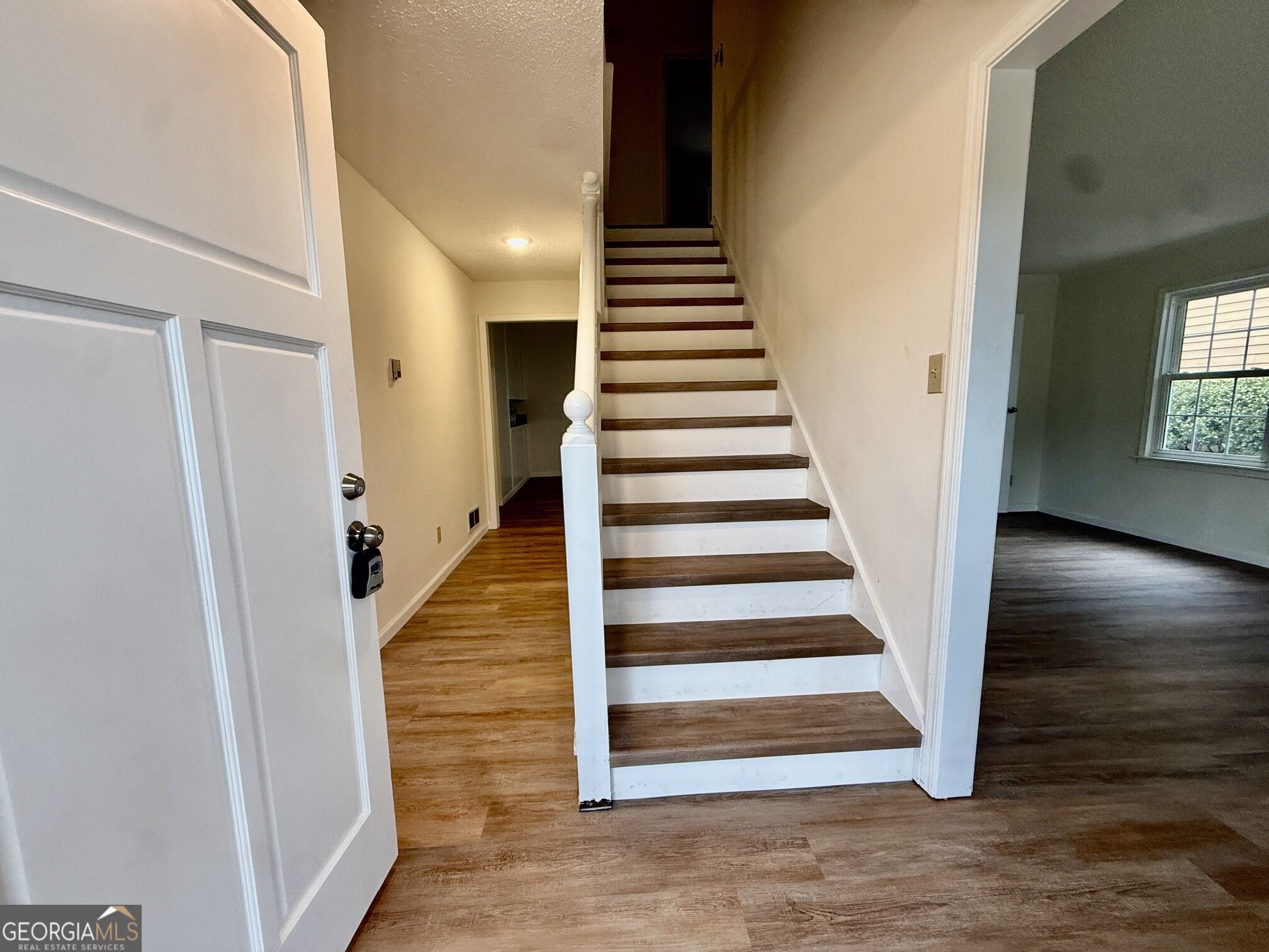 3349 Veracruz Way Property Photo 4