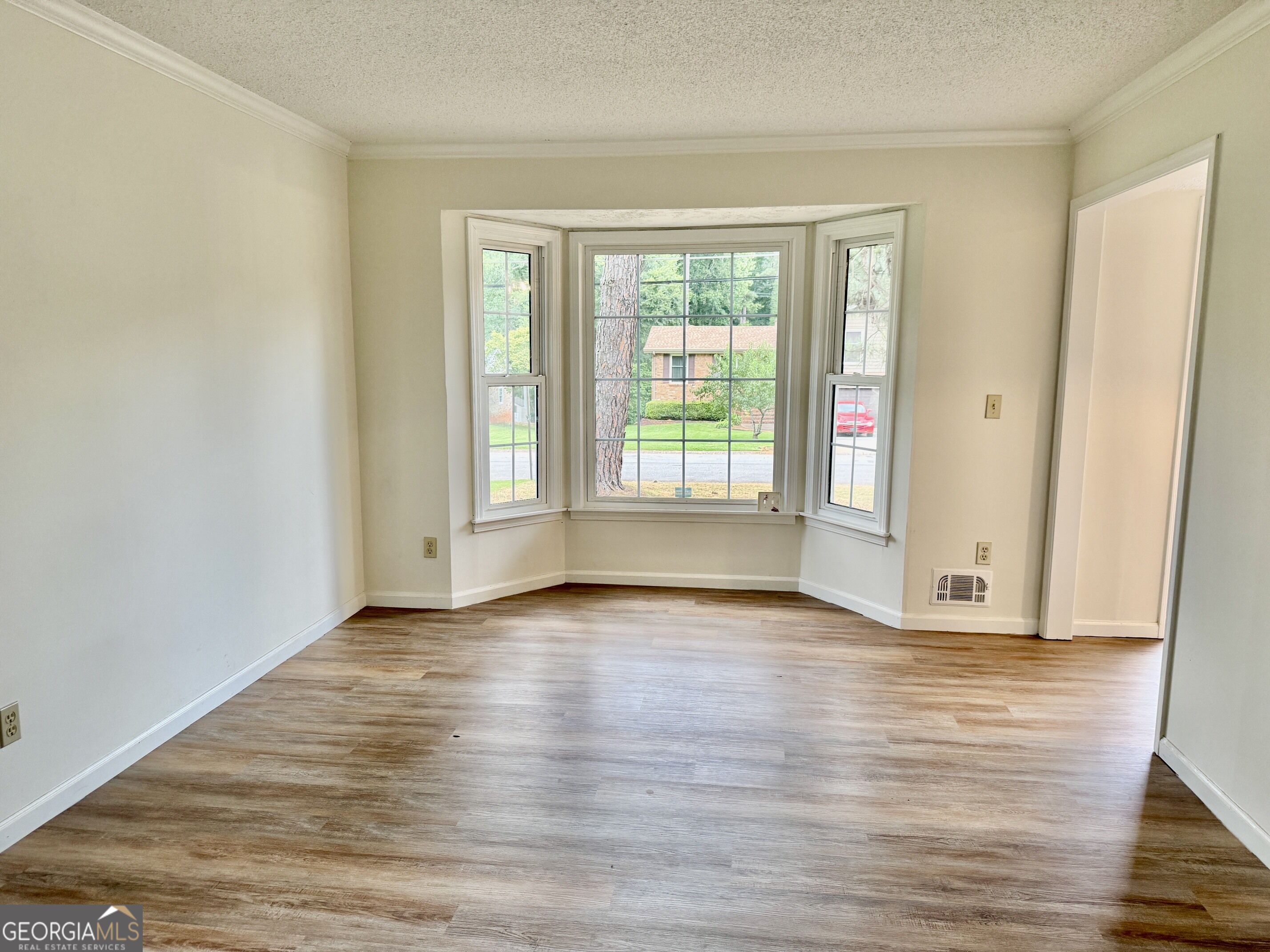 3349 Veracruz Way Property Photo 15