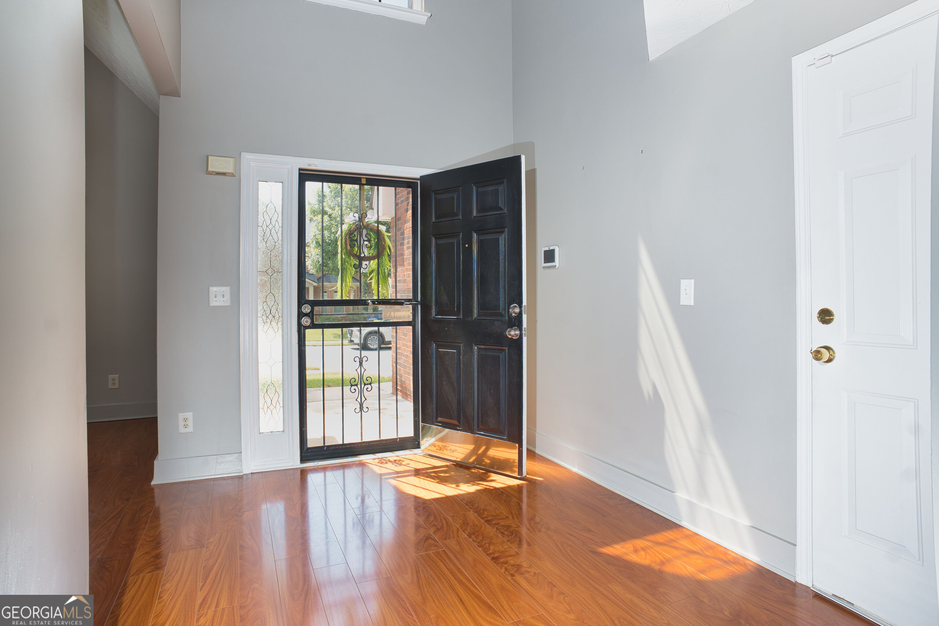 612 Parkside Place Drive Property Photo 4