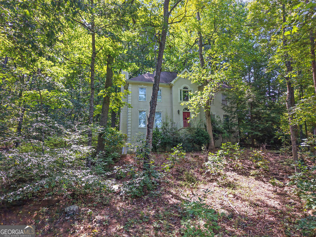 2548 Zachary Woods Drive Nw Property Photo 6