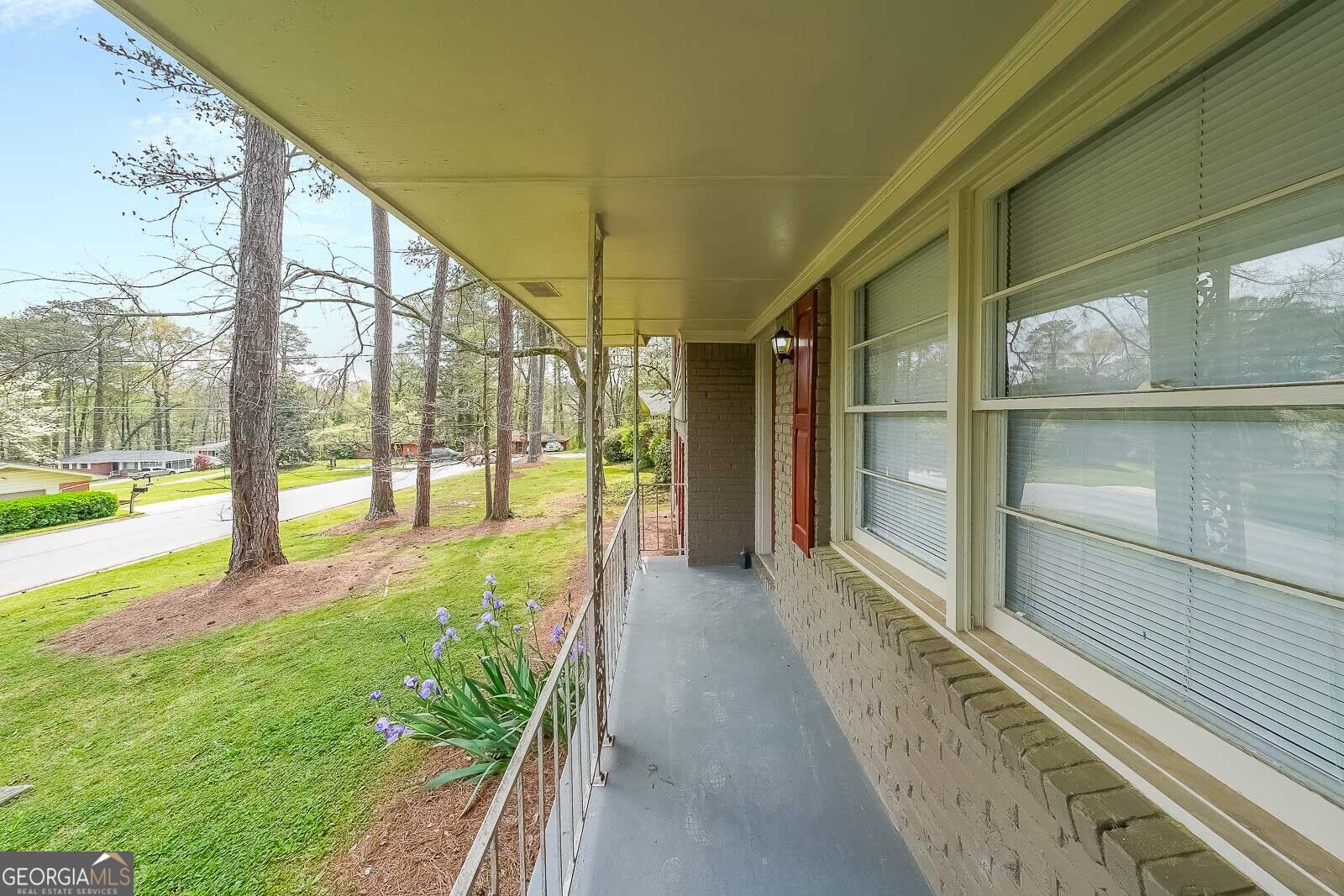 2757 Cavalier Drive Property Photo 4