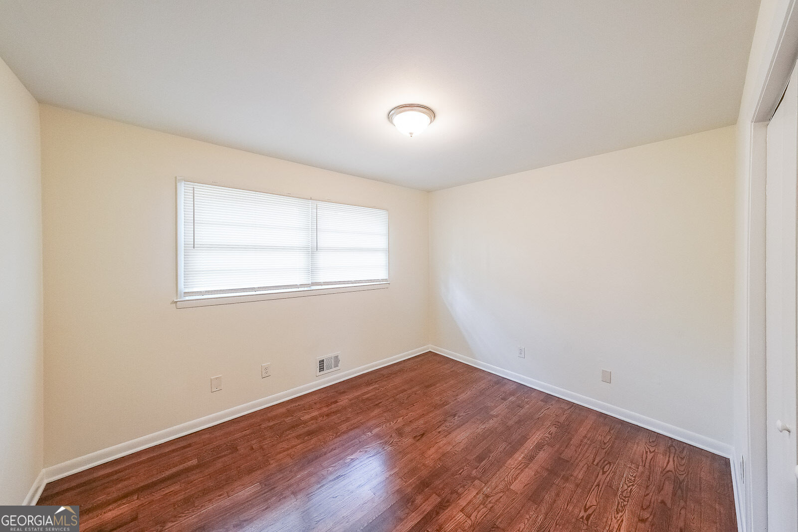 2757 Cavalier Drive Property Photo 19