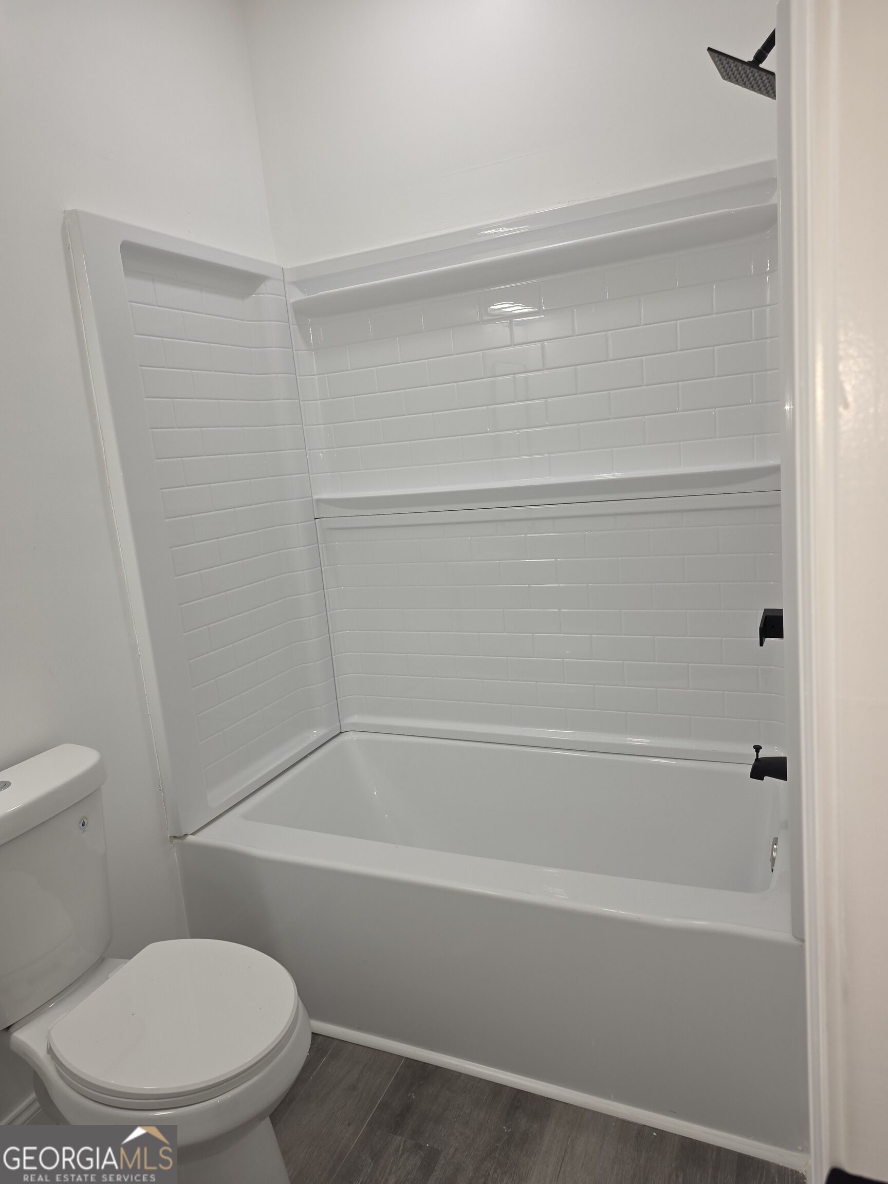 1009 S Gordon Road Property Photo 19