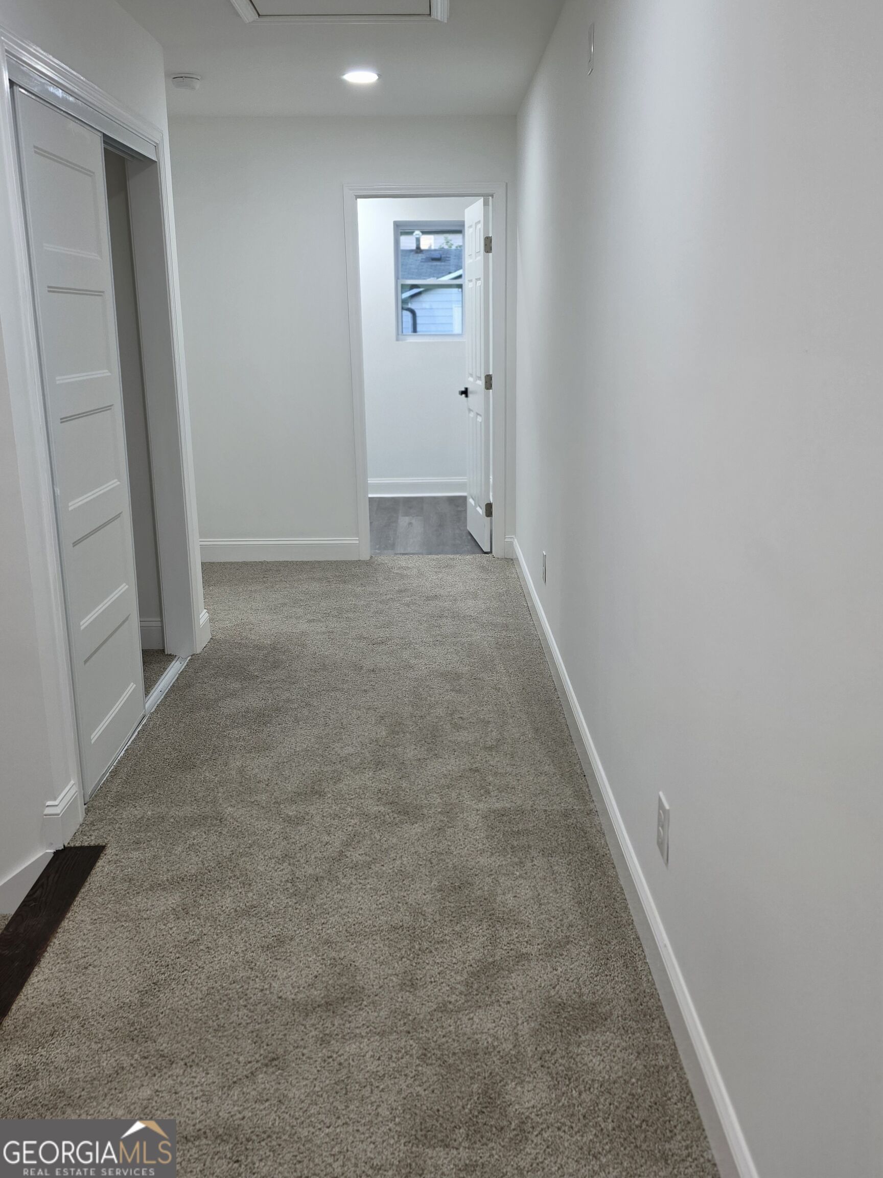 1009 S Gordon Road Property Photo 42