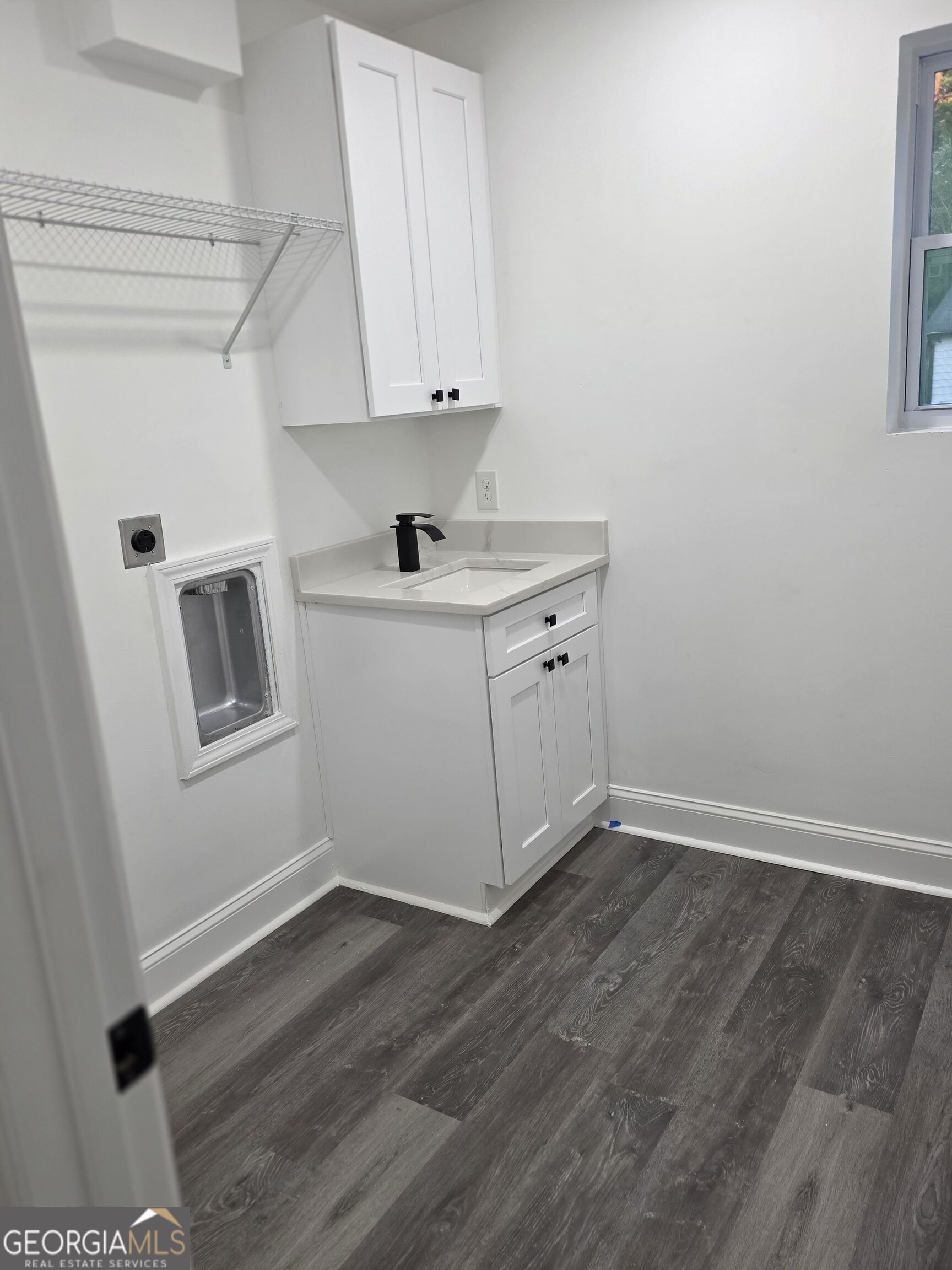 1009 S Gordon Road Property Photo 53