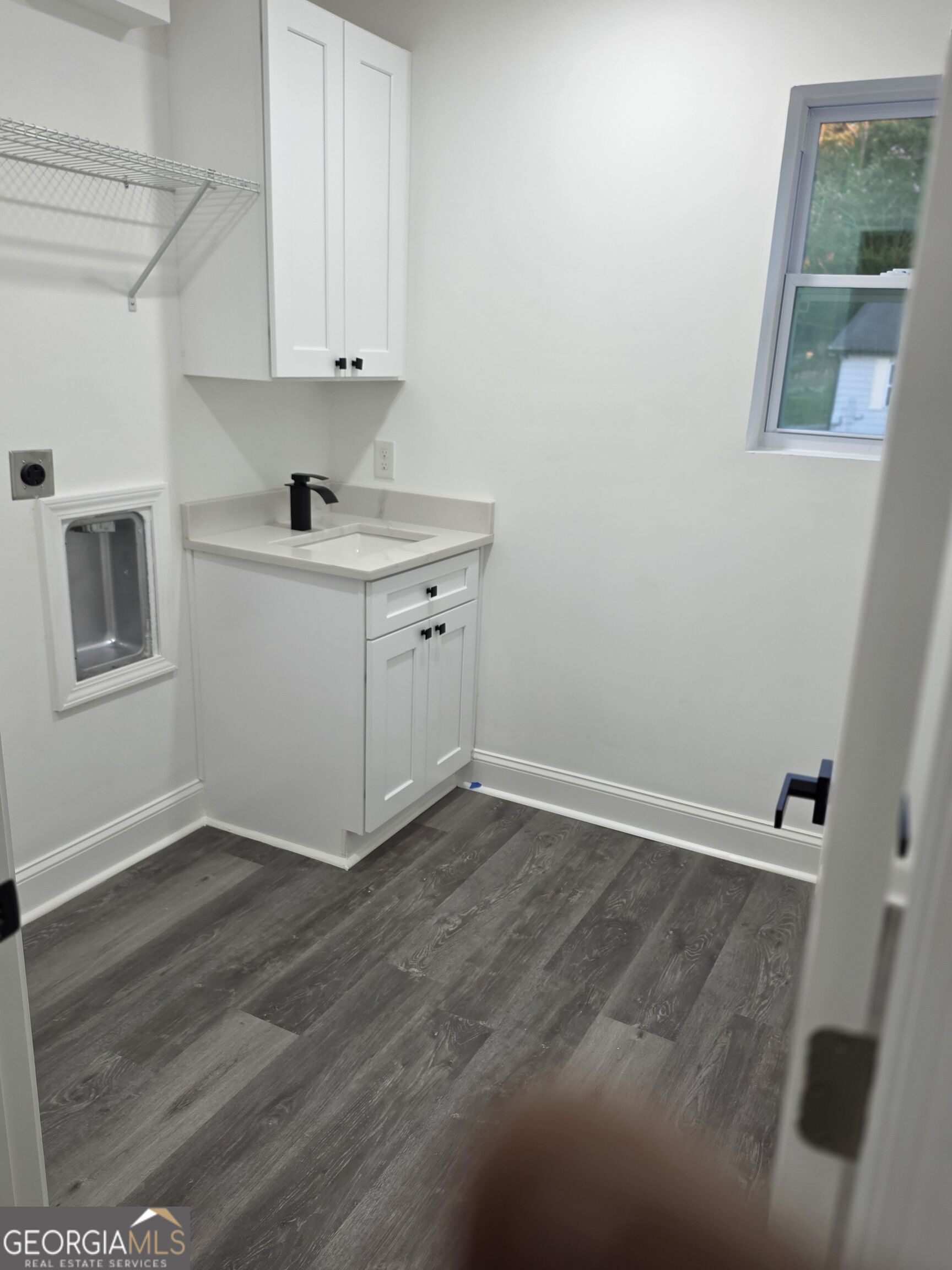 1009 S Gordon Road Property Photo 54