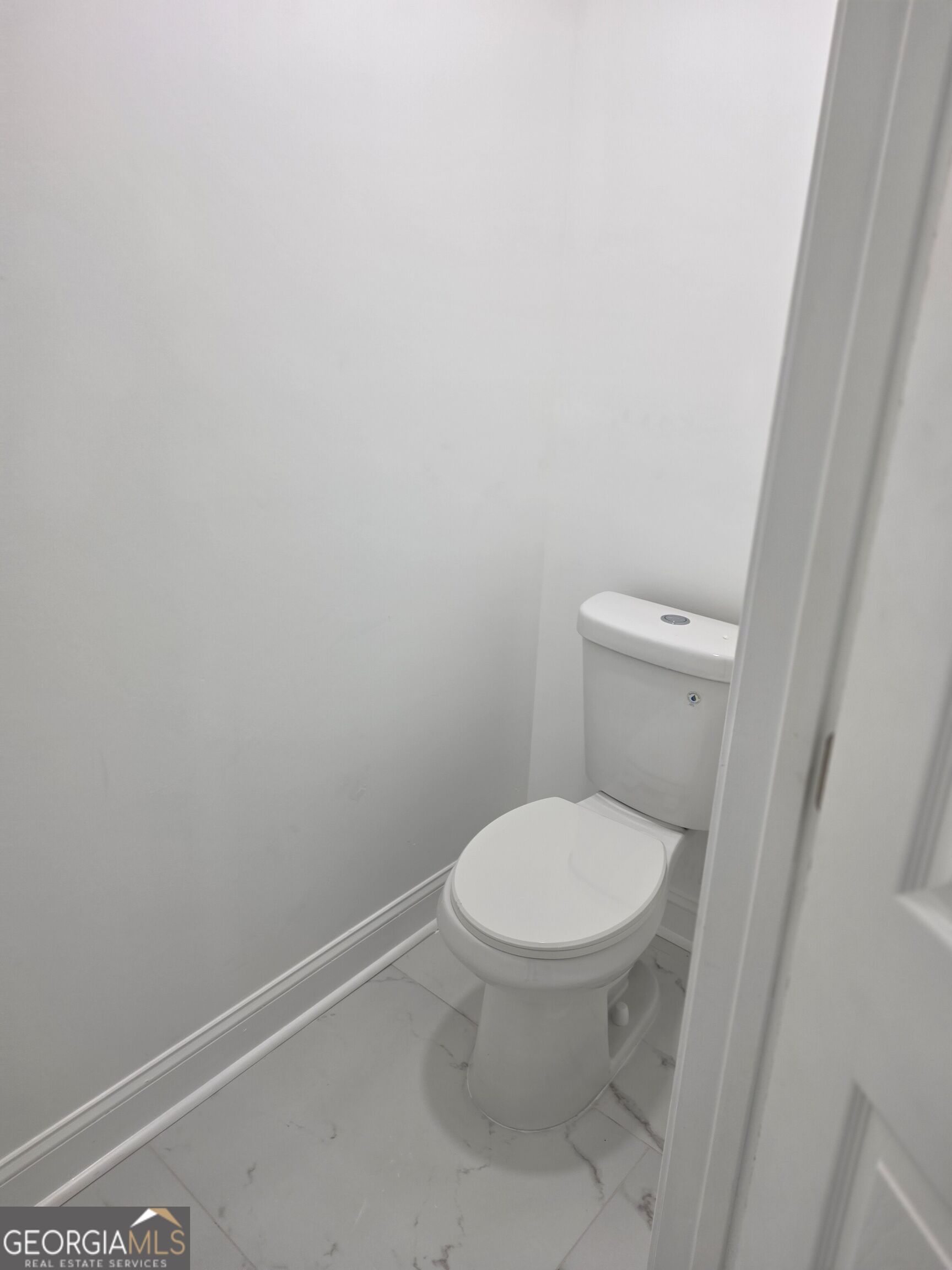 1009 S Gordon Road Property Photo 70