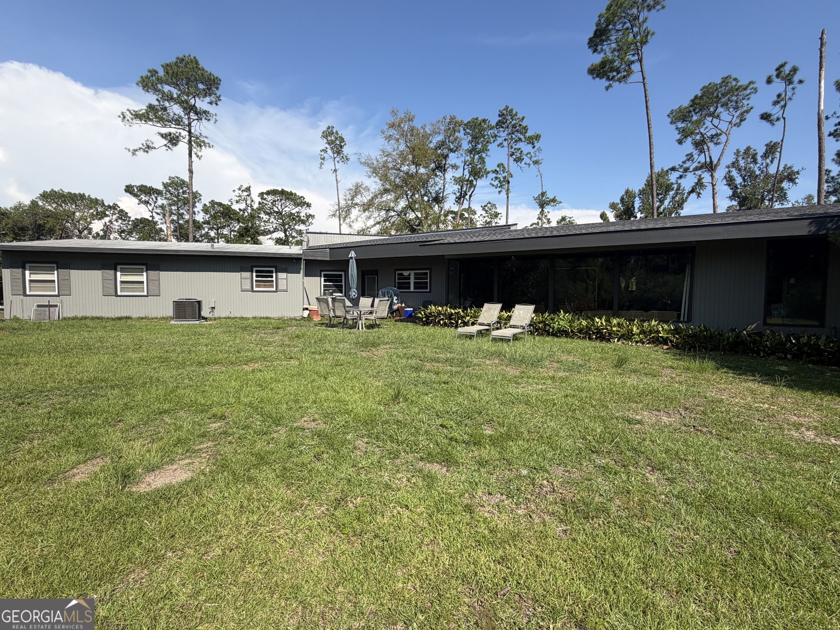 1003 Darby Circle Property Photo 29