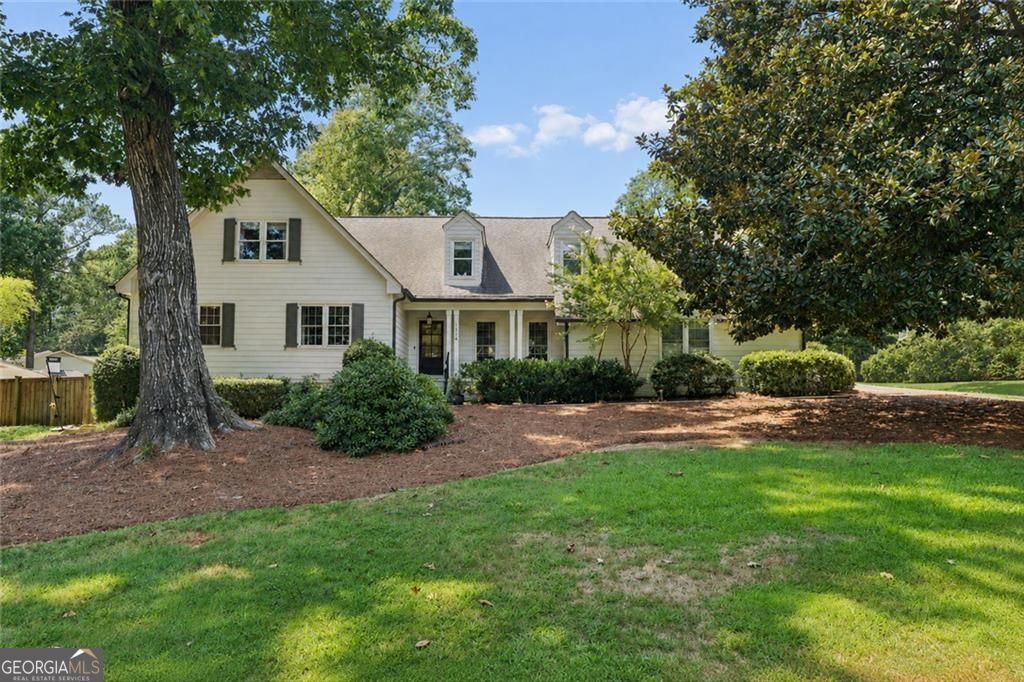 1514 Ragley Hall Road Ne Property Photo 1