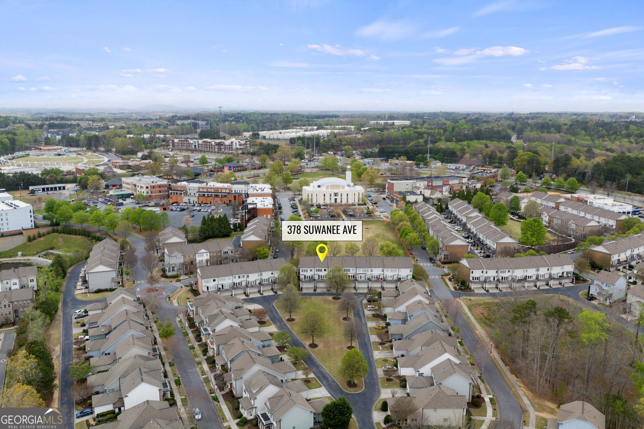 378 Suwanee Avenue Property Photo 3