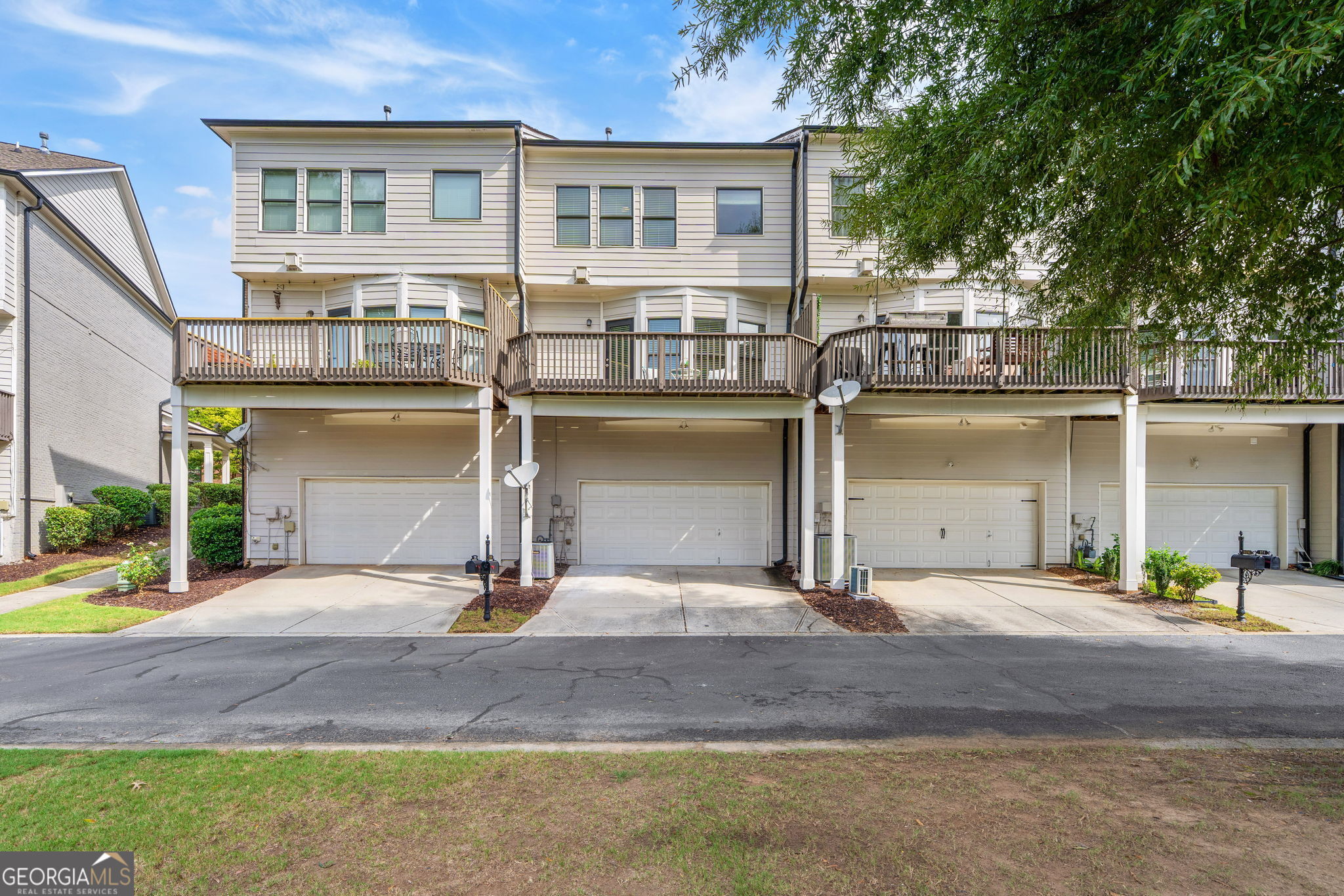 378 Suwanee Avenue Property Photo 20