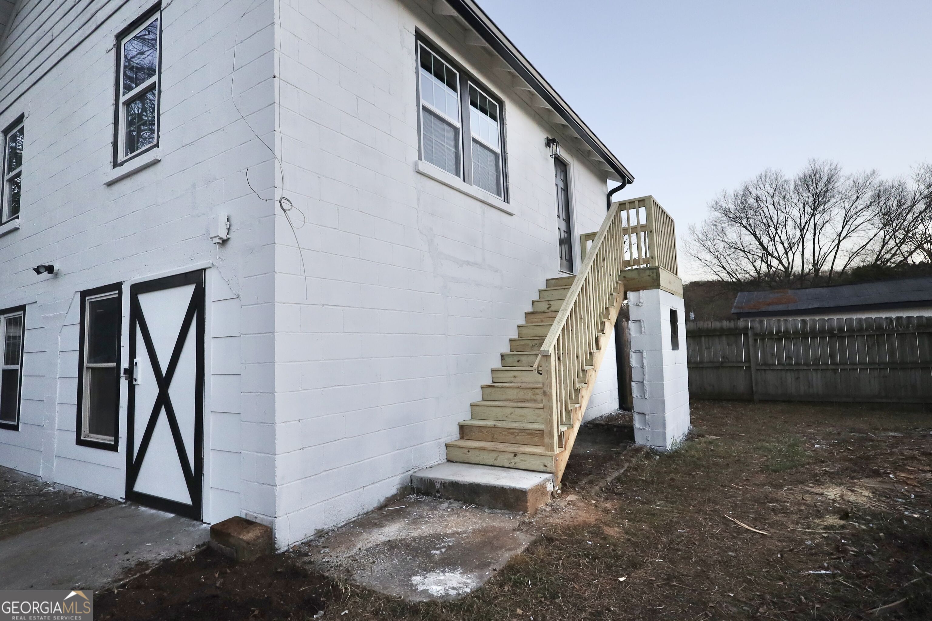 509 College Street Property Photo 15