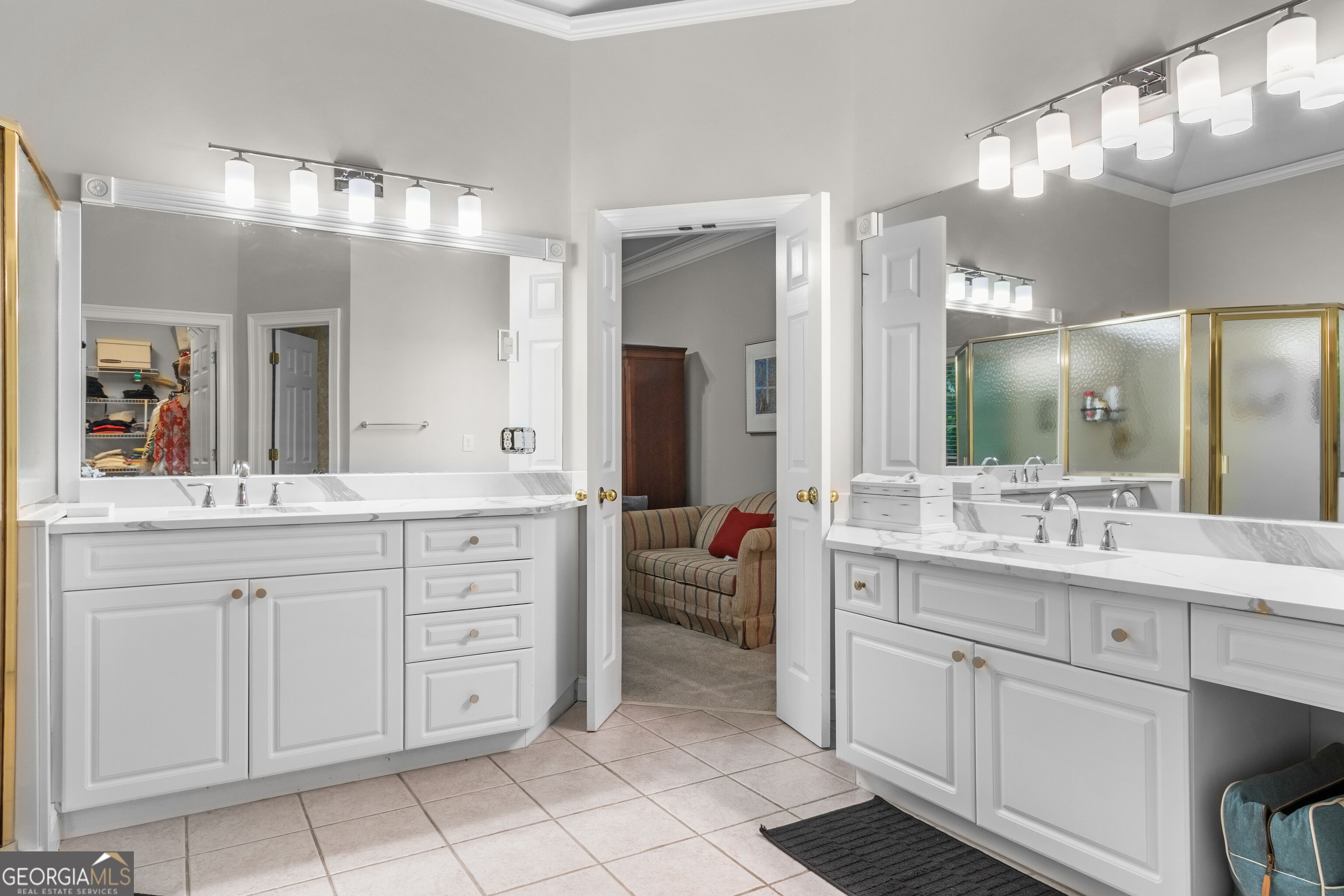 4926 Red Cliff Court Property Photo 15