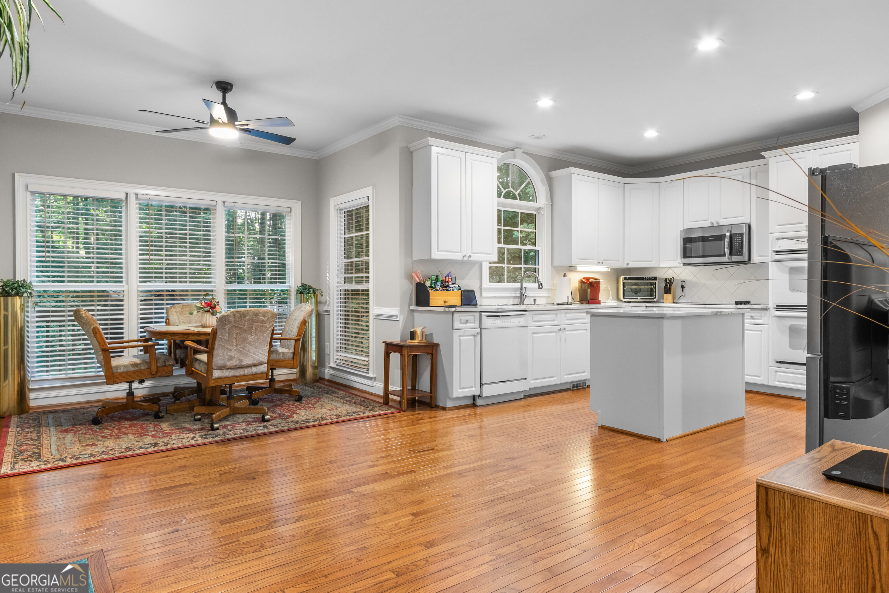 4926 Red Cliff Court Property Photo 17