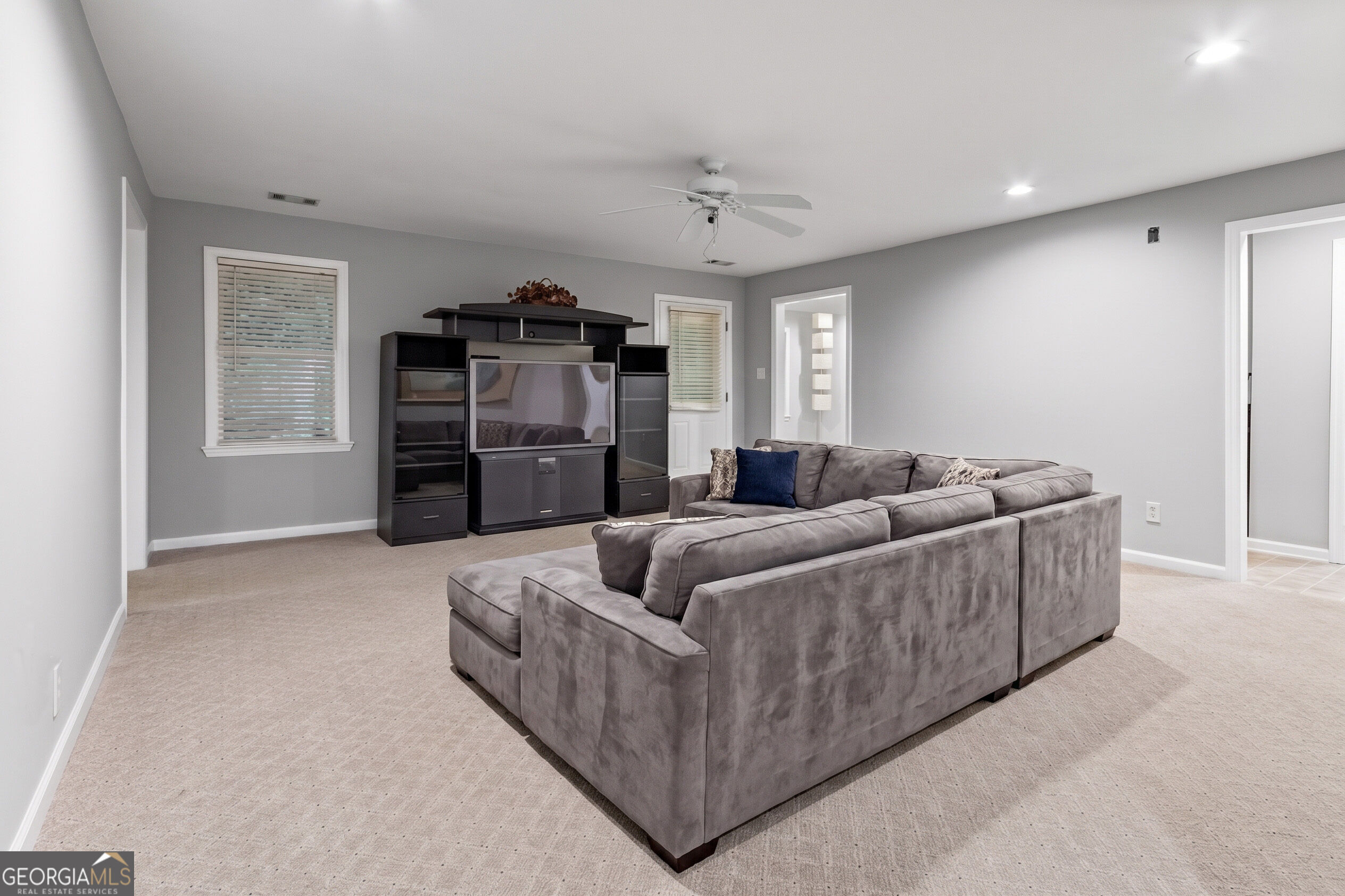4926 Red Cliff Court Property Photo 38
