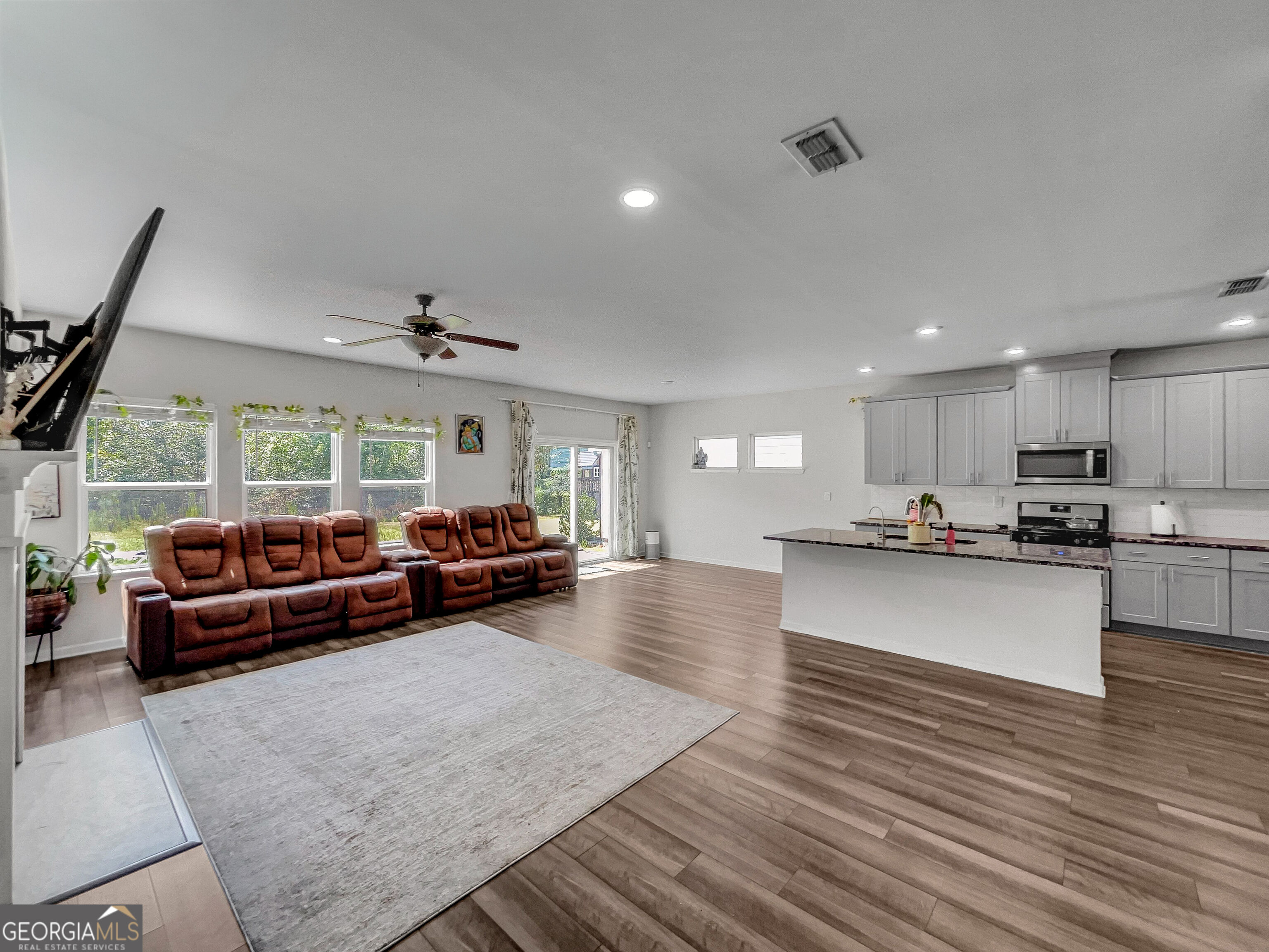 5880 Hackberry Lane Property Photo 10
