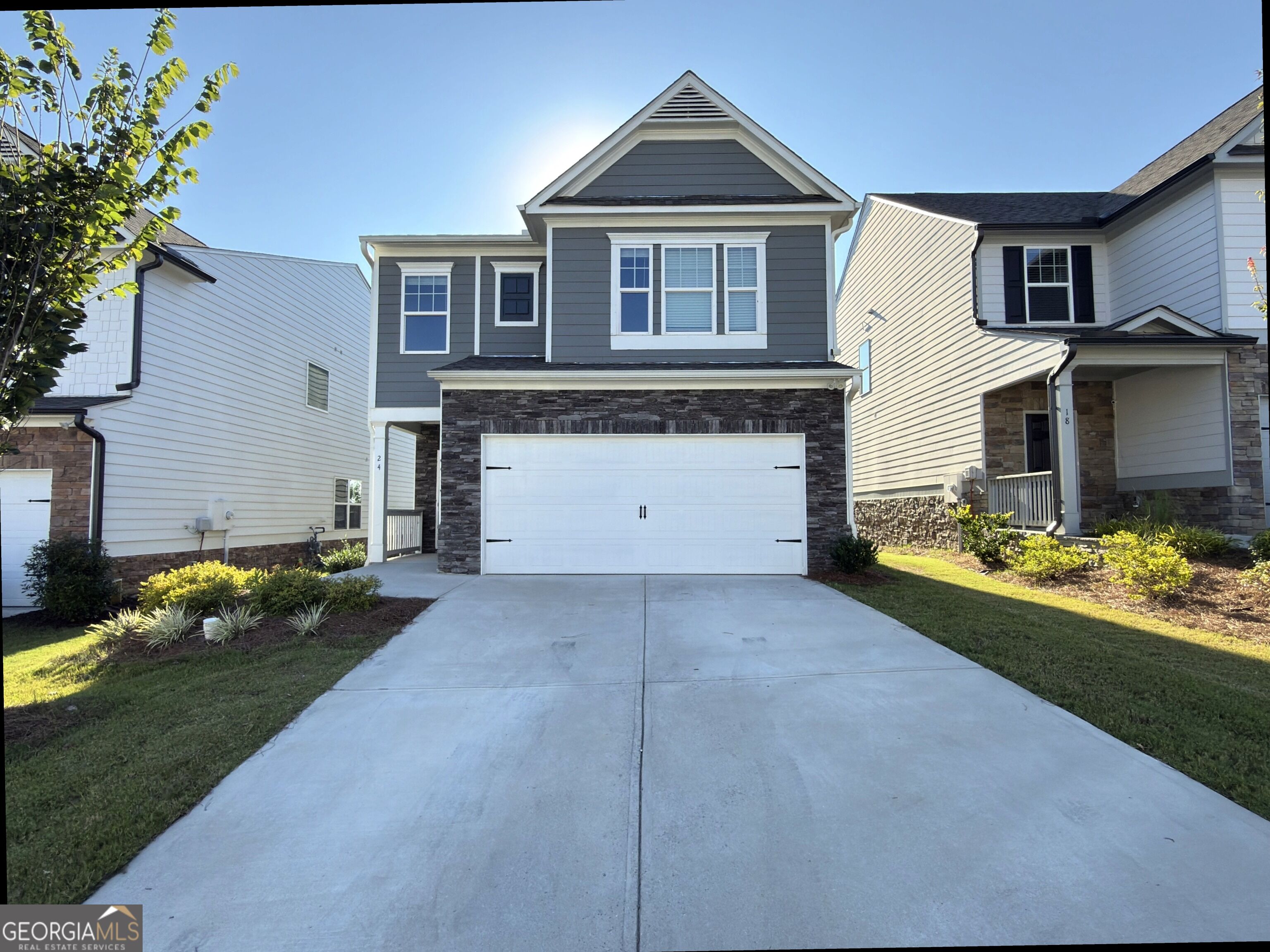 24 Berry Drive Property Photo 1
