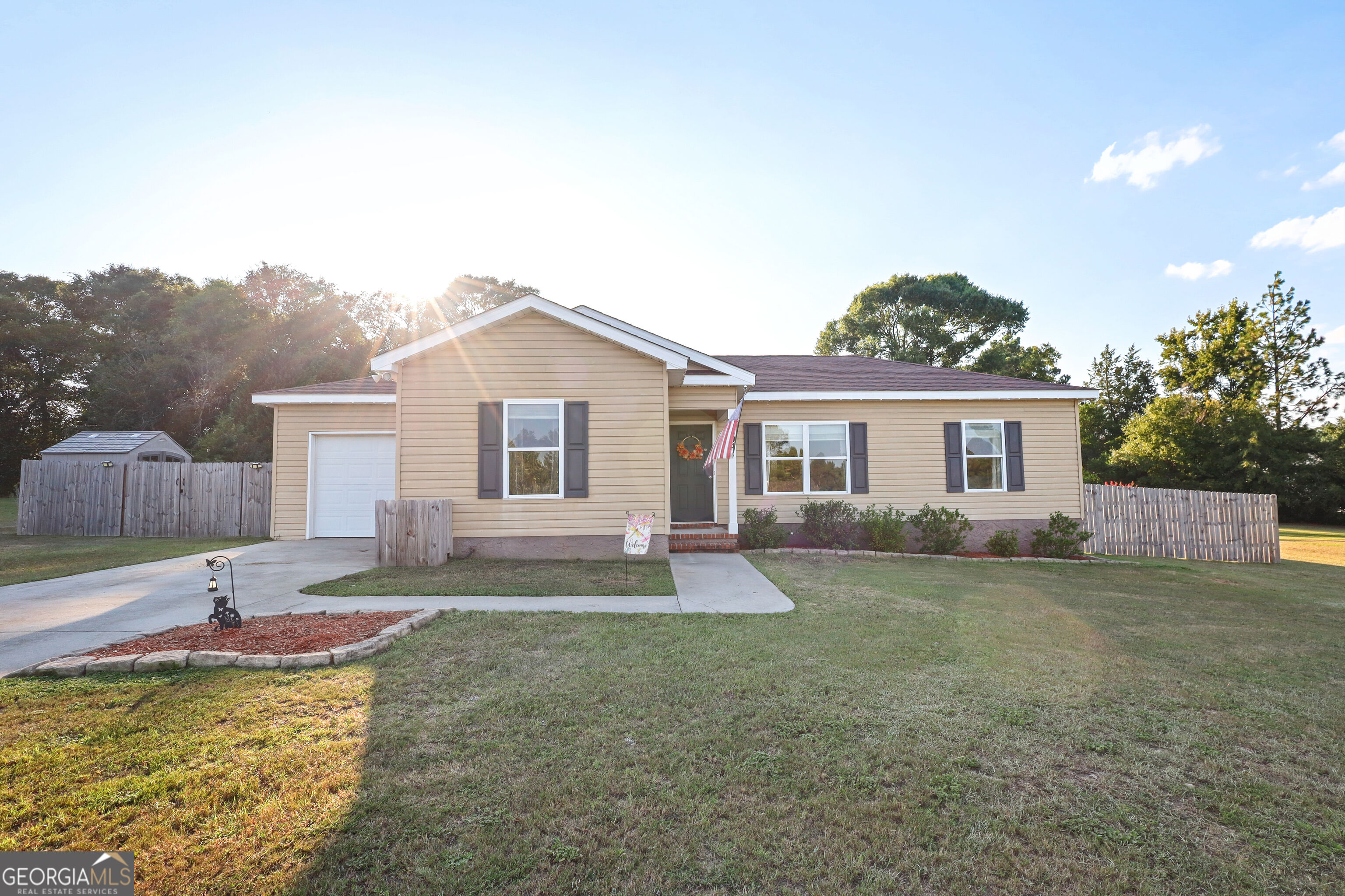 104 Sandalwood Circle Property Photo 1