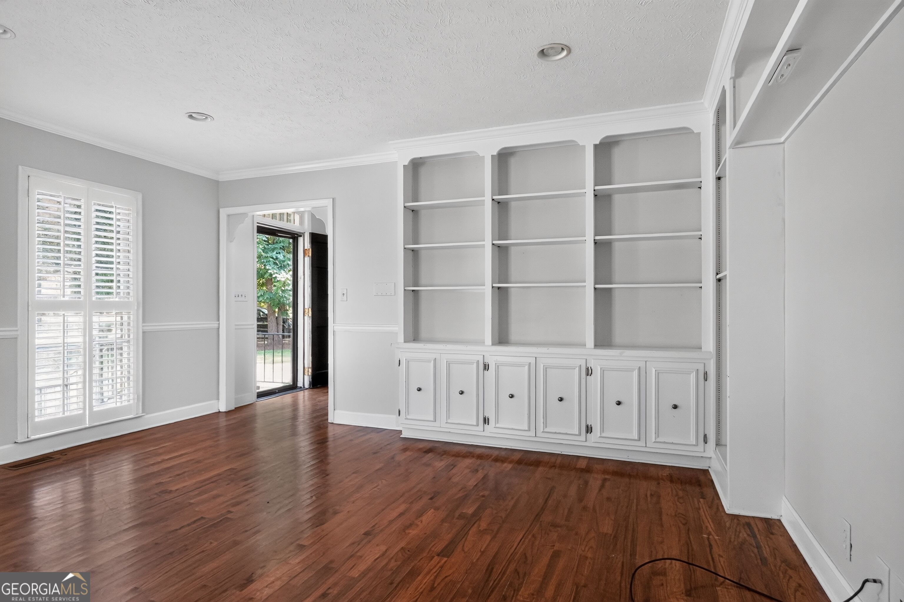 2210 E Doublegate Drive Property Photo 11