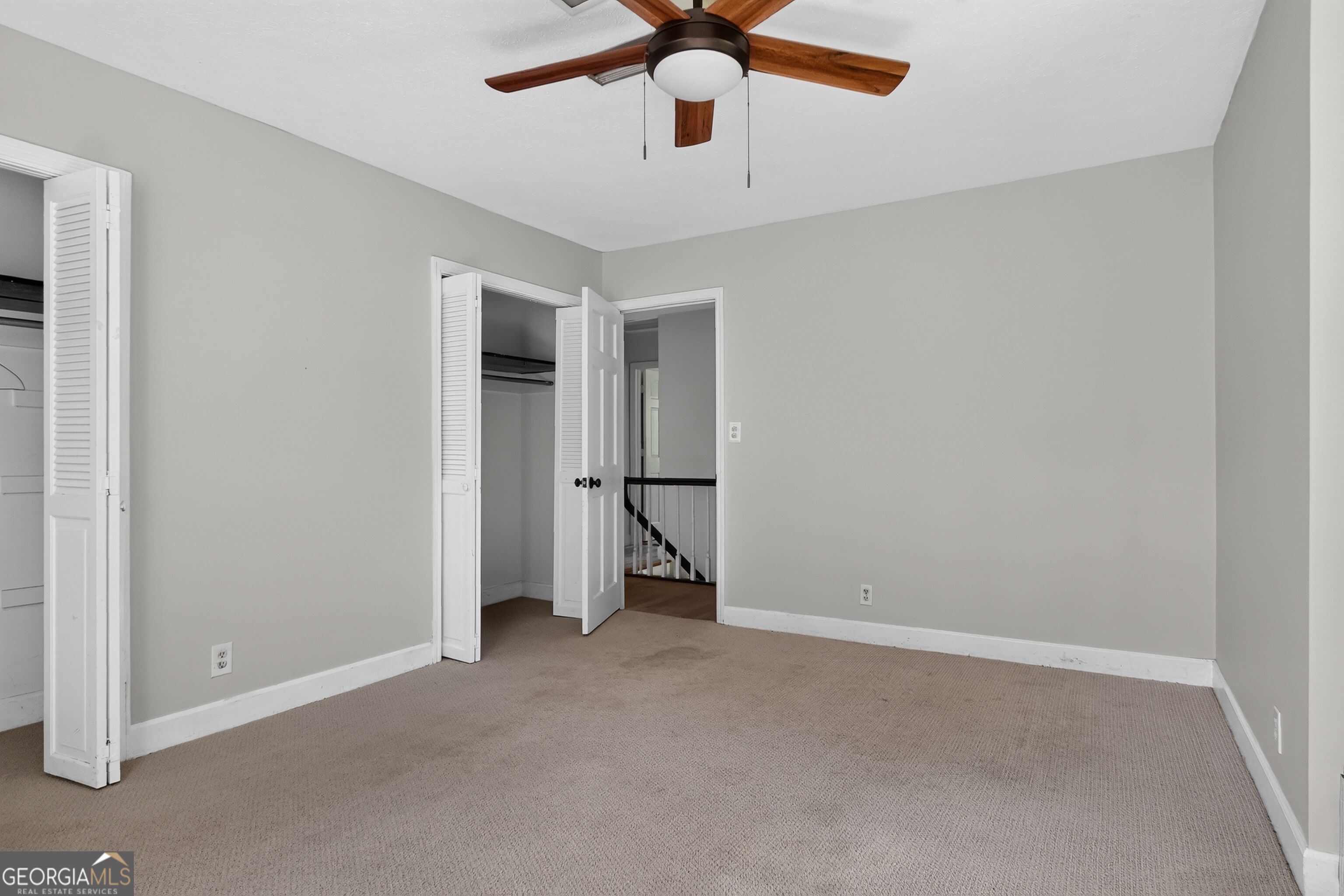 2210 E Doublegate Drive Property Photo 25