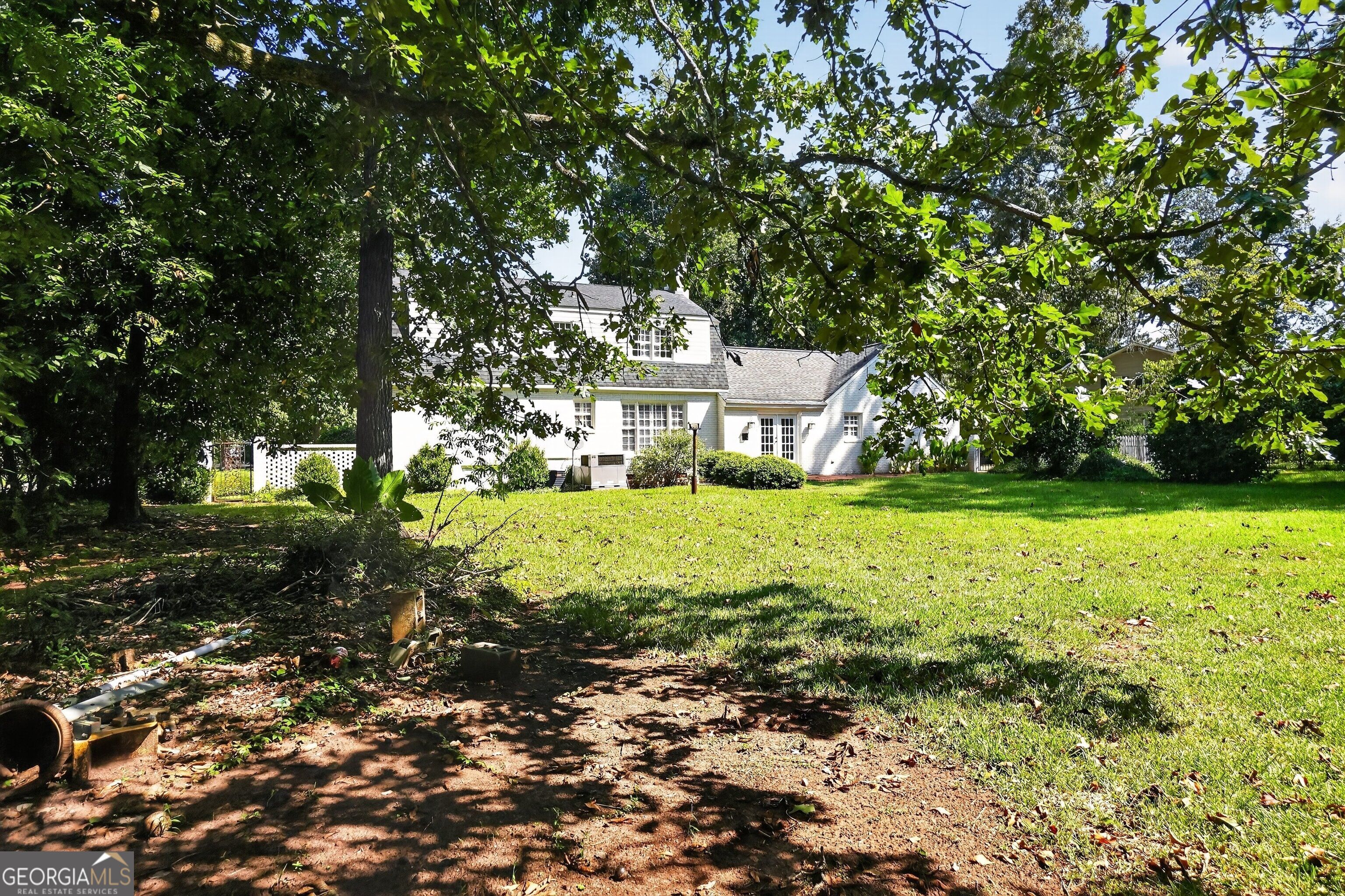 2210 E Doublegate Drive Property Photo 44