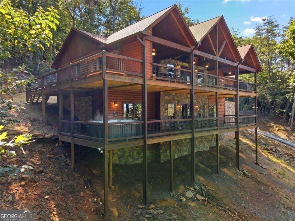 175 Stuart Drive Property Photo 8