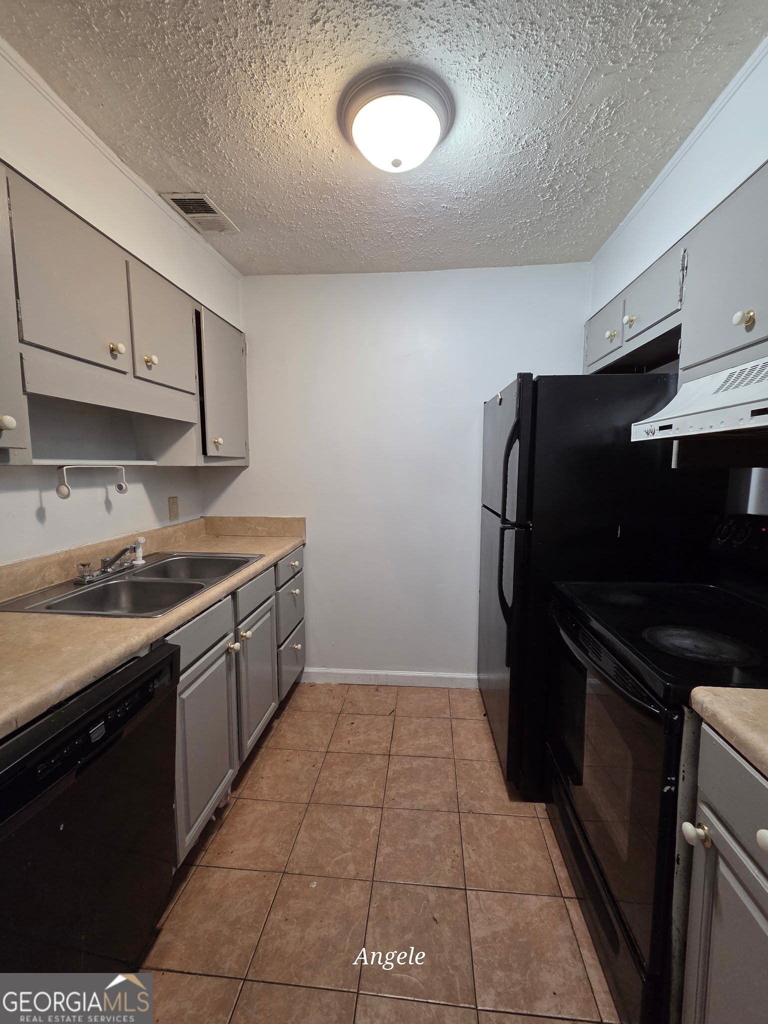 146 Plantation Circle Property Photo 3