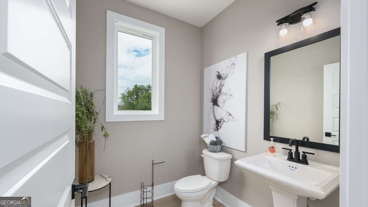 3433 Nectarine Lane Property Photo 12