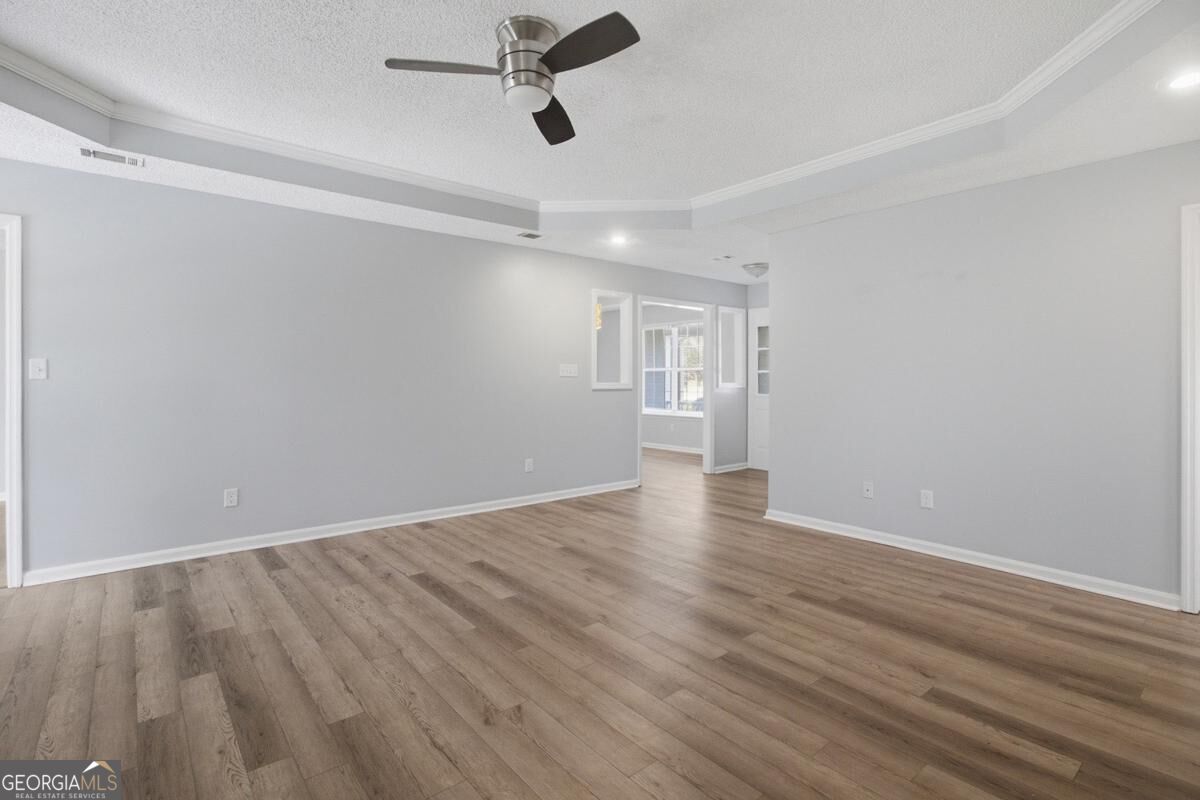 4342 Hampton Drive Property Photo 6
