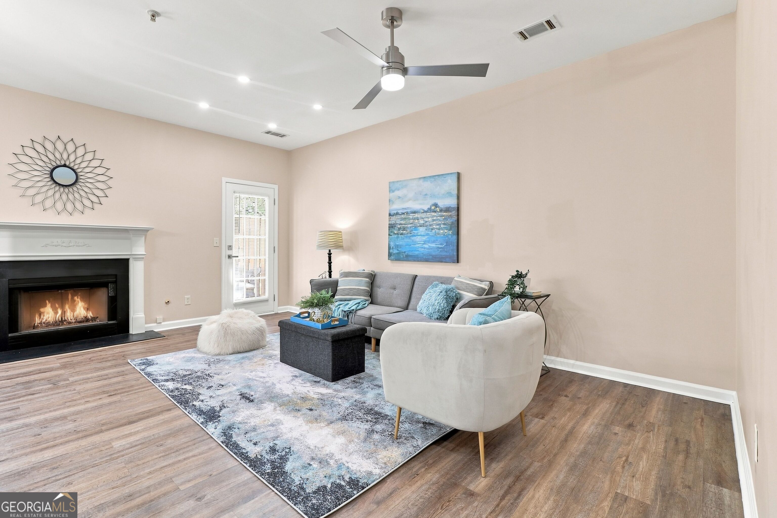7131 Biltmore Way Property Photo 8