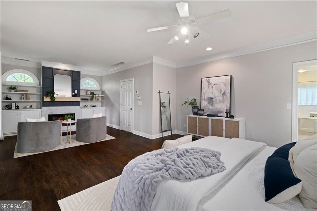 855 Saint Charles Unit B Avenue Ne # B Property Photo 17