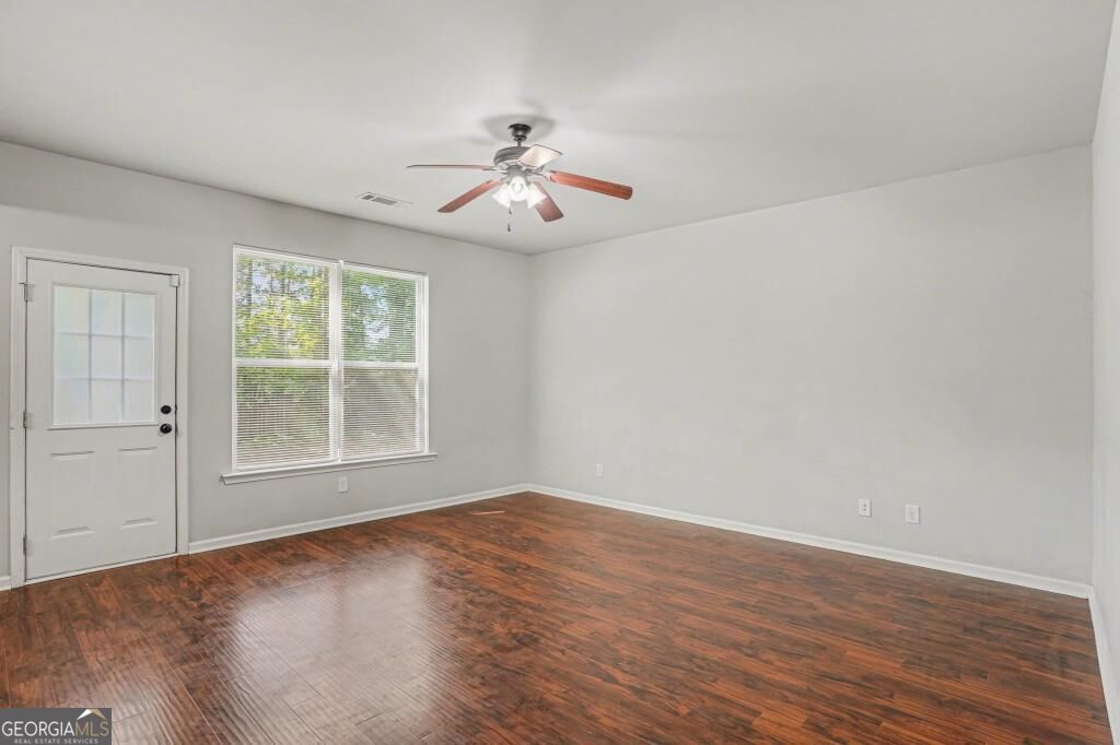 1517 Arbor Place Drive Property Photo 6