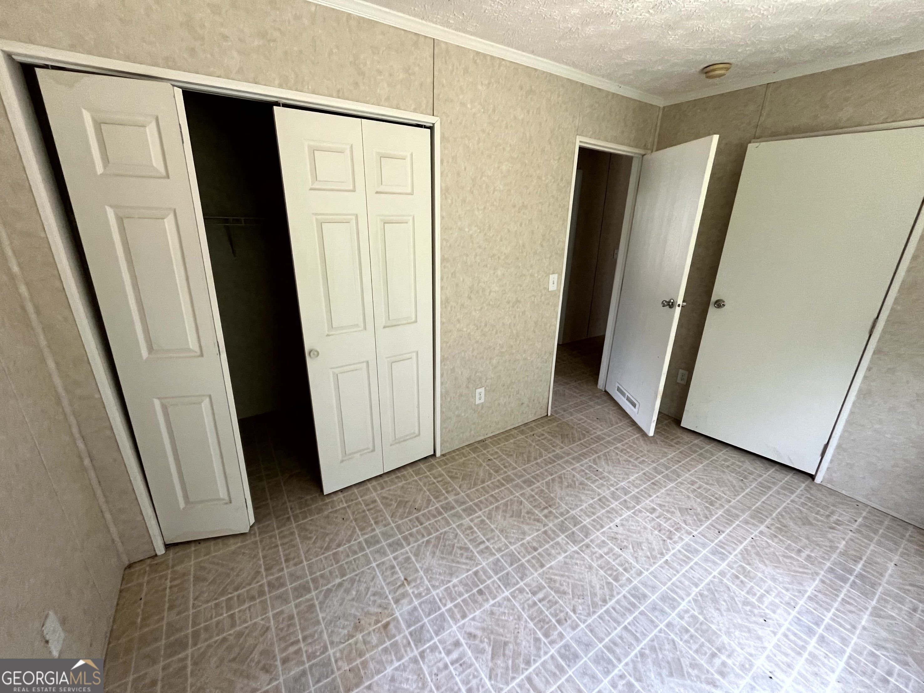 952 River Ridge Circle Property Photo 14