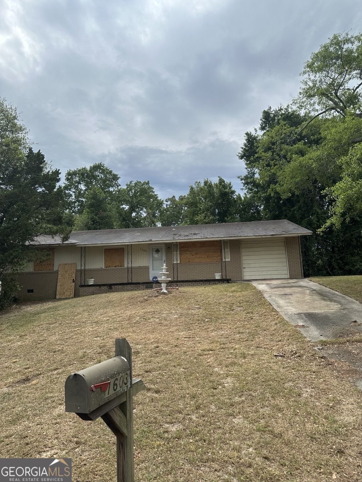 1603 Fairwood Drive Property Photo 1