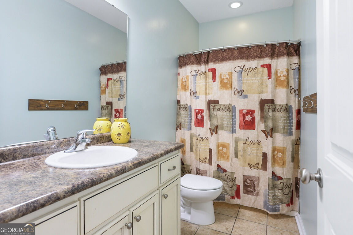 211 Cyane Lane Property Photo 32