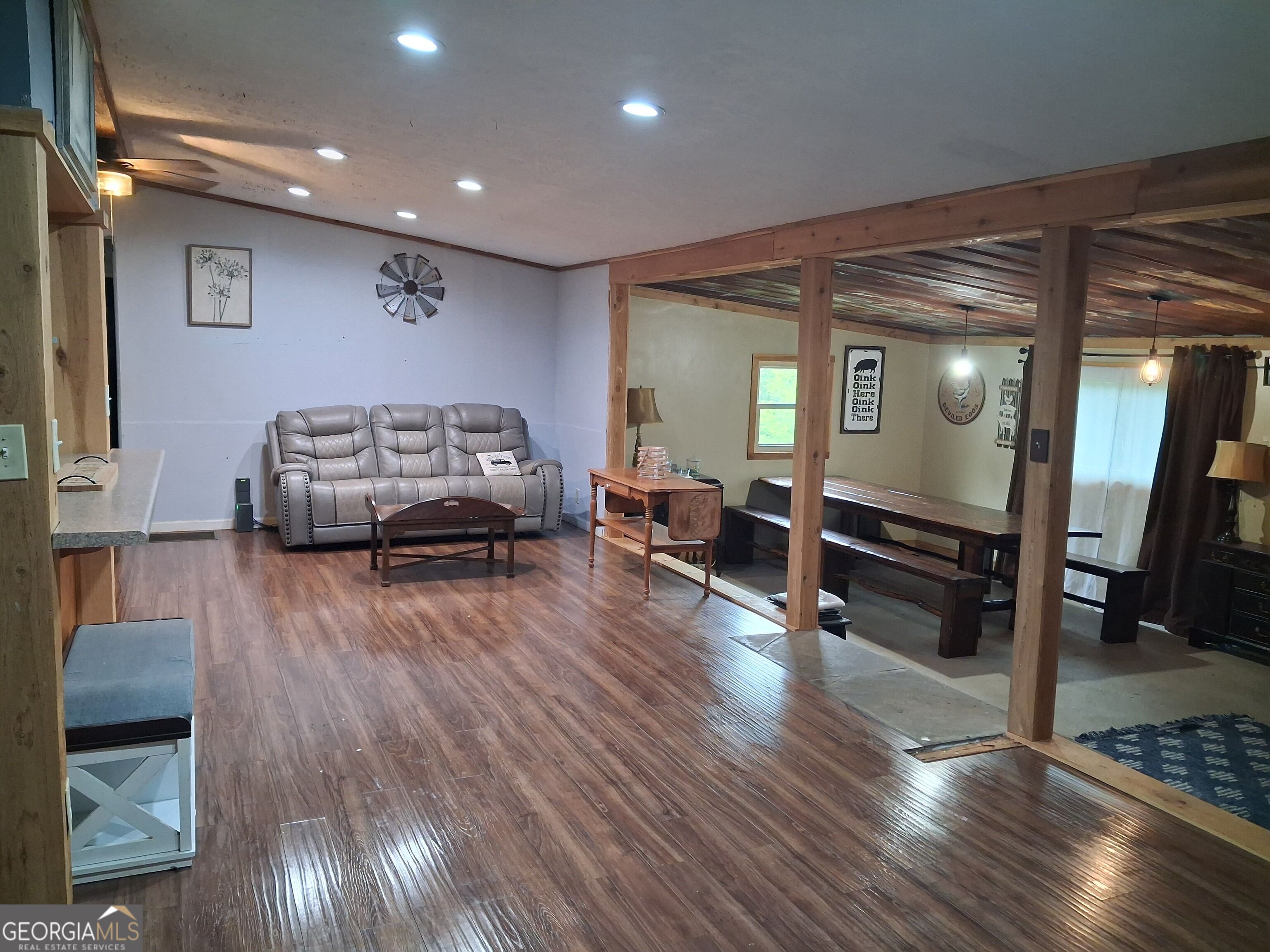 1812 Pickard Road Property Photo 10