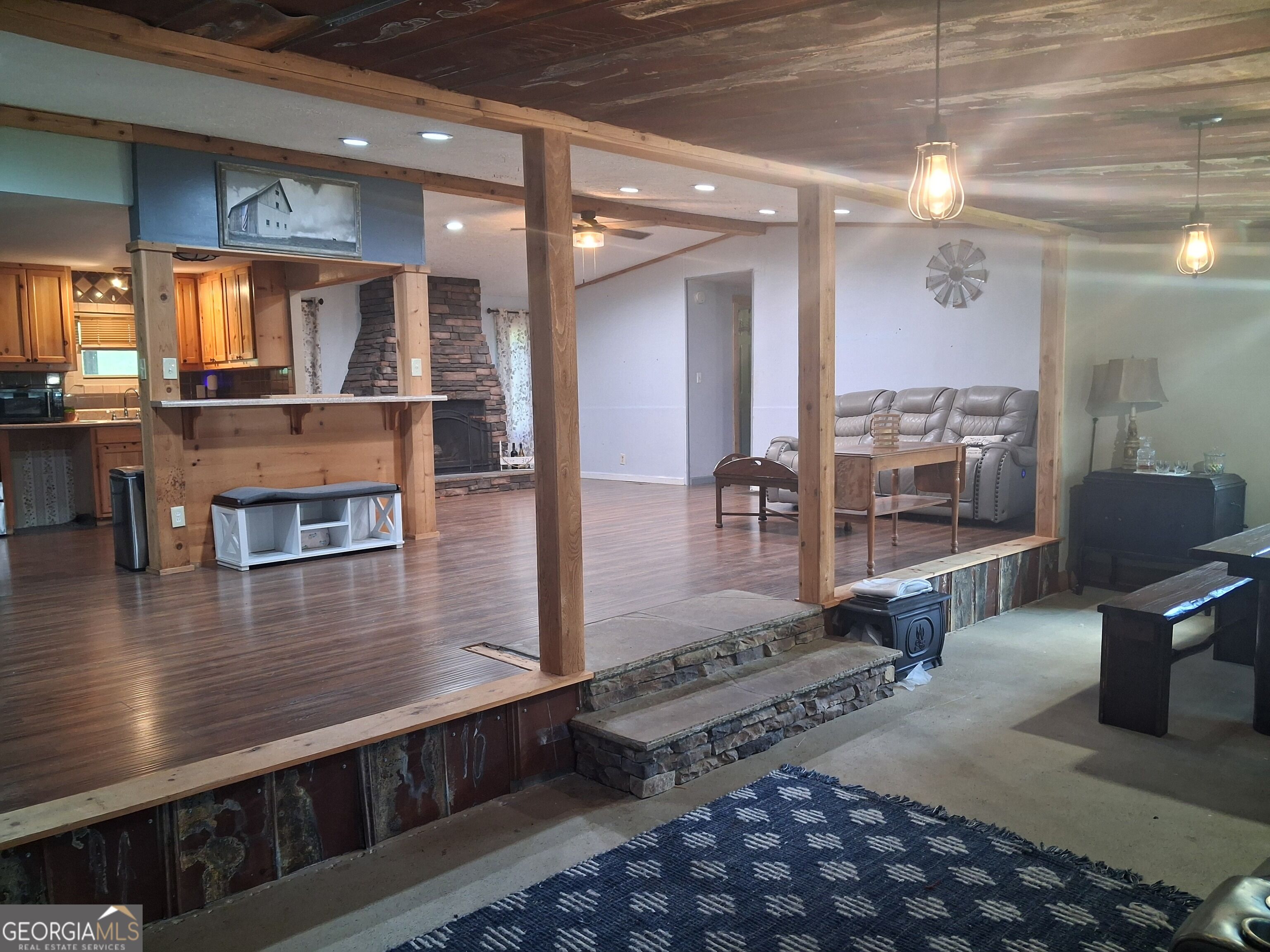1812 Pickard Road Property Photo 12