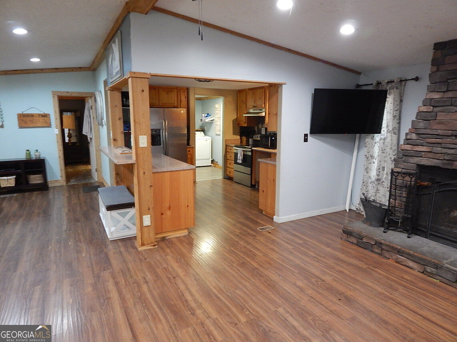 1812 Pickard Road Property Photo 15