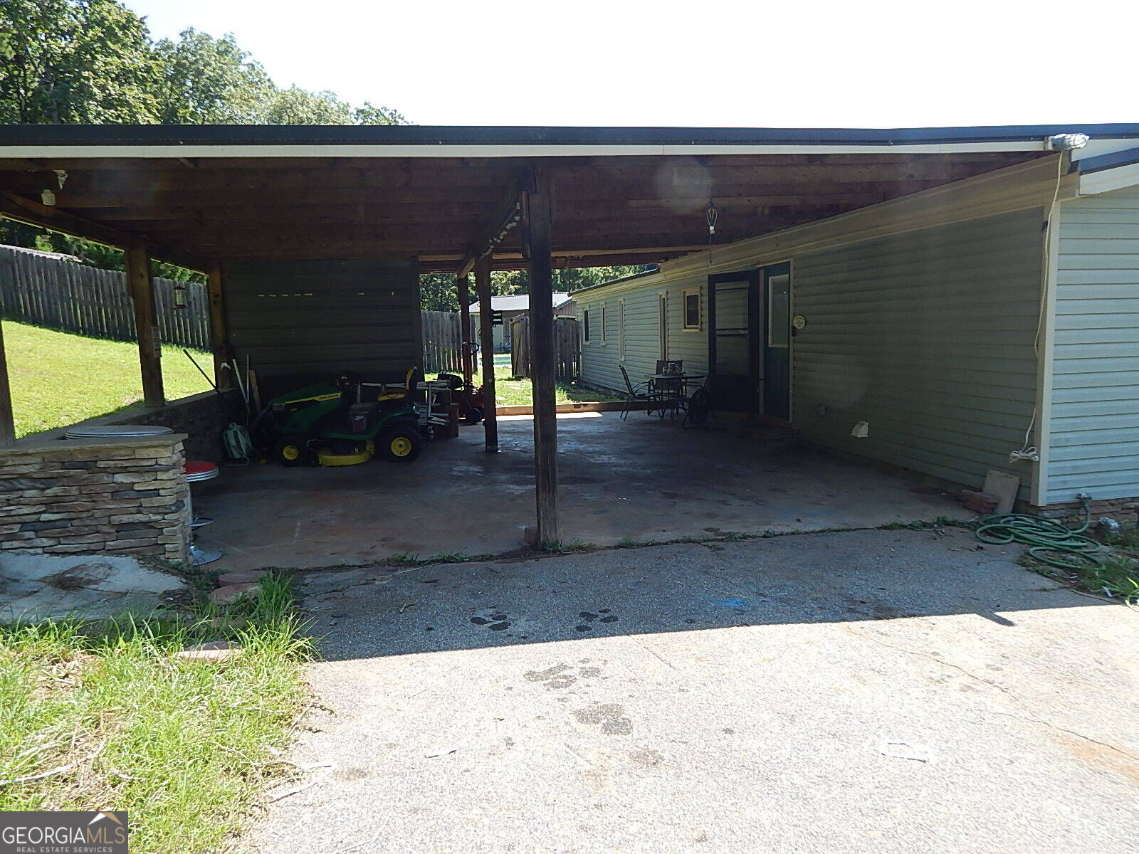 1812 Pickard Road Property Photo 28