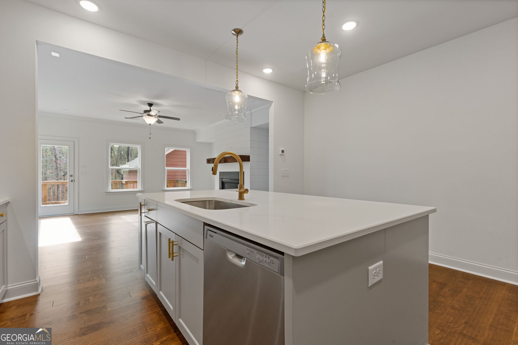 364 Summerville Lane Property Photo 11