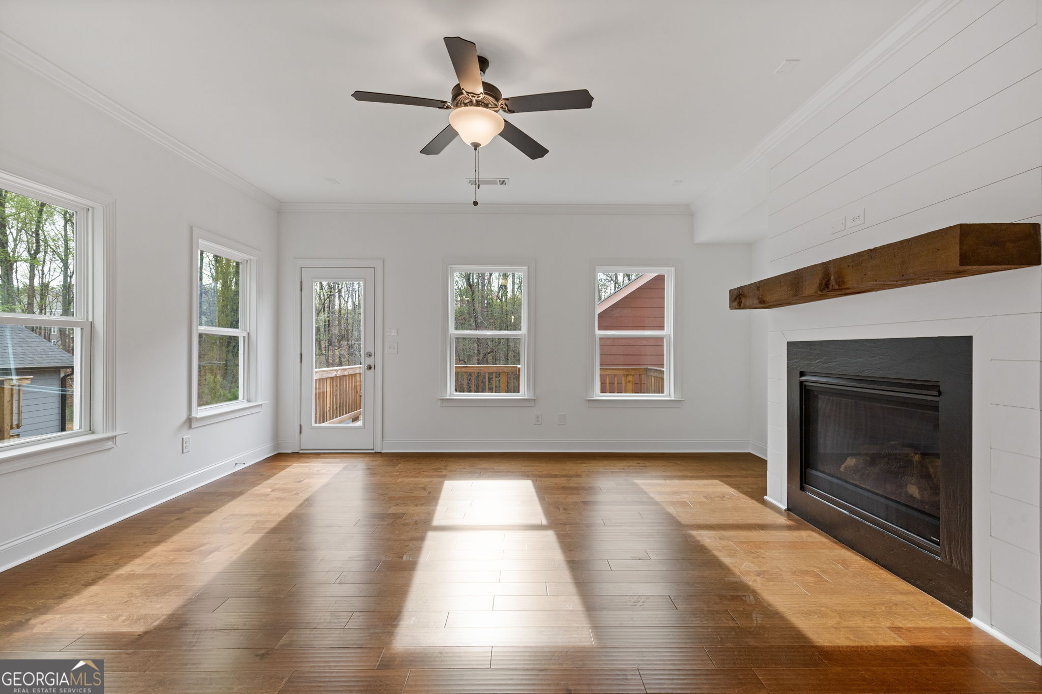 364 Summerville Lane Property Photo 12