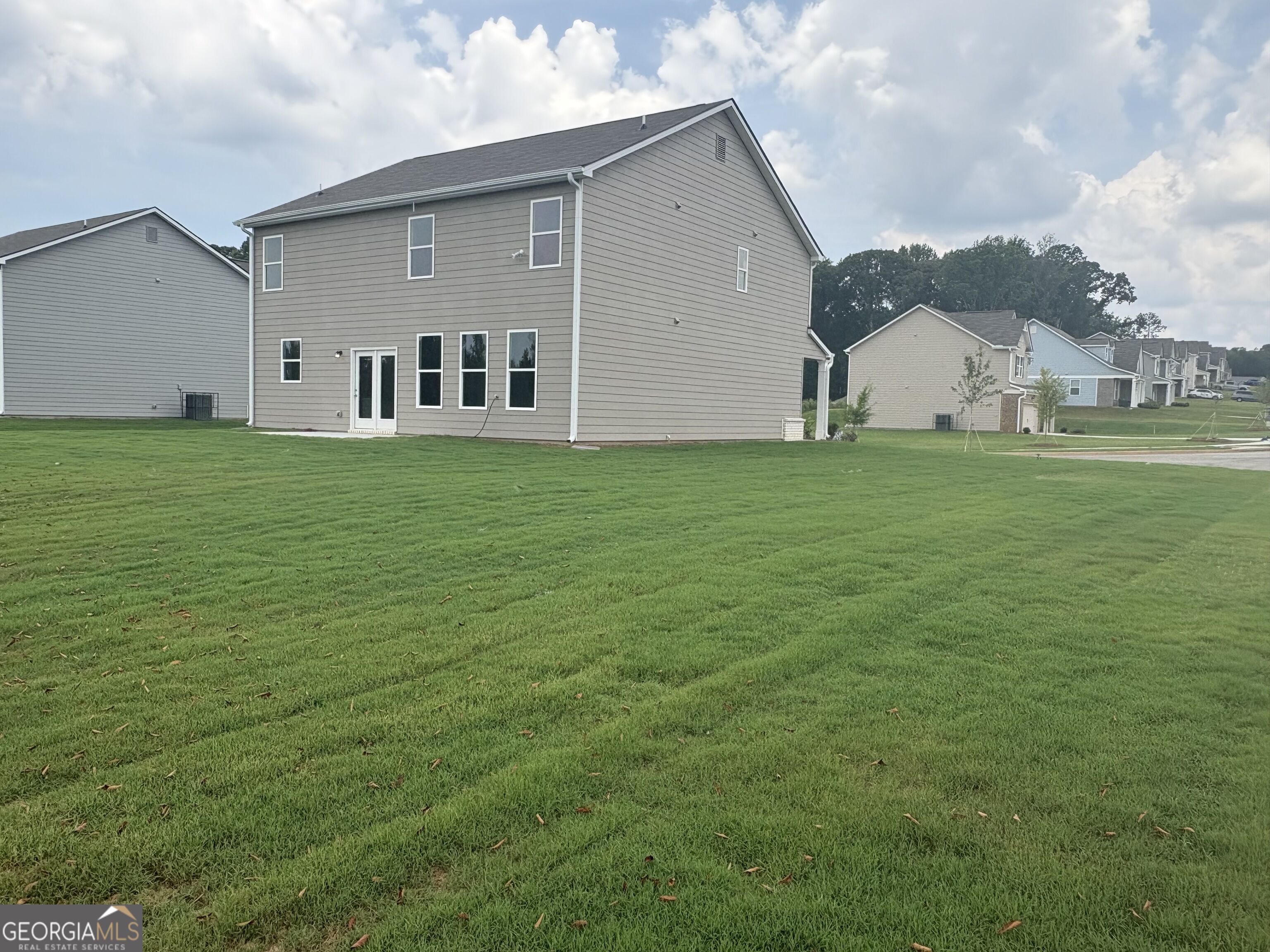 5948 Spring Way Property Photo 3