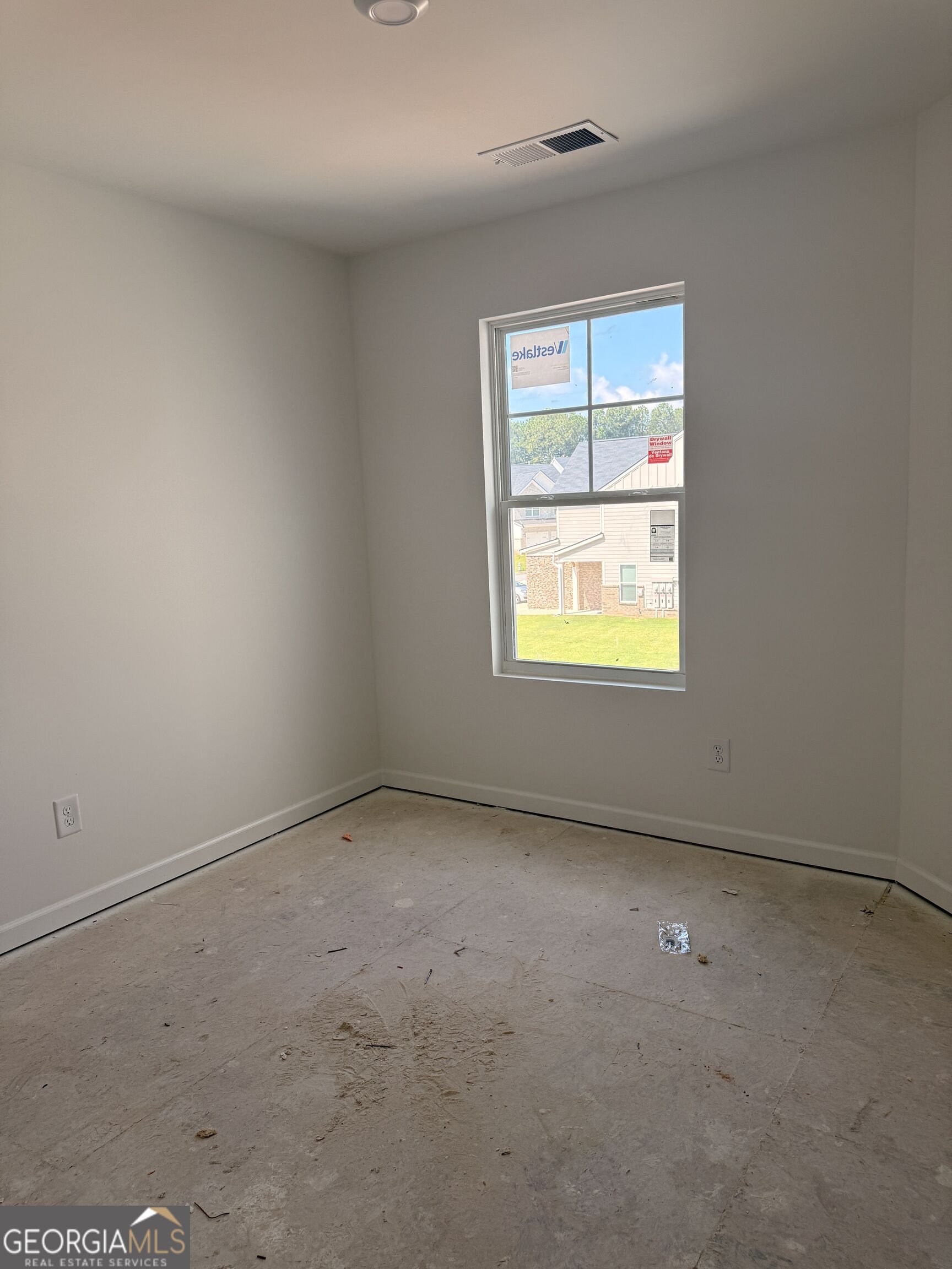 1219 Park Center Circle Property Photo 8