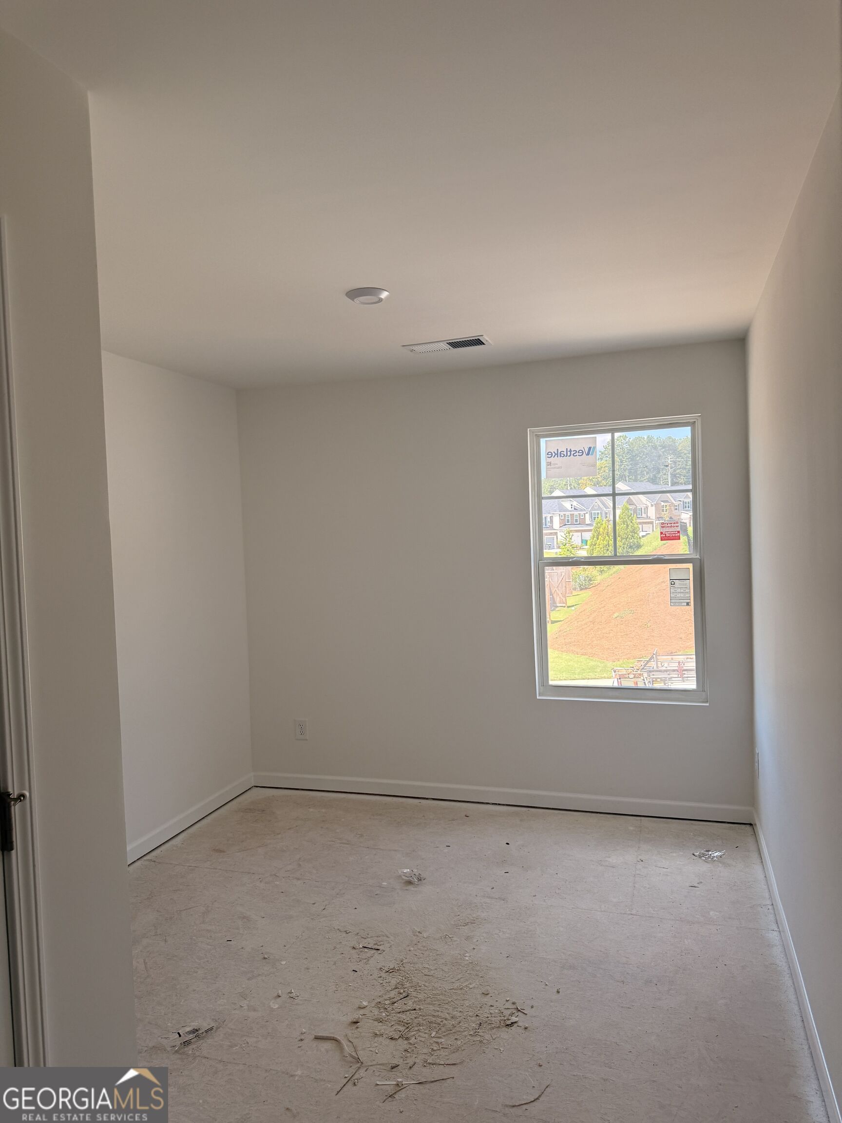 1219 Park Center Circle Property Photo 9