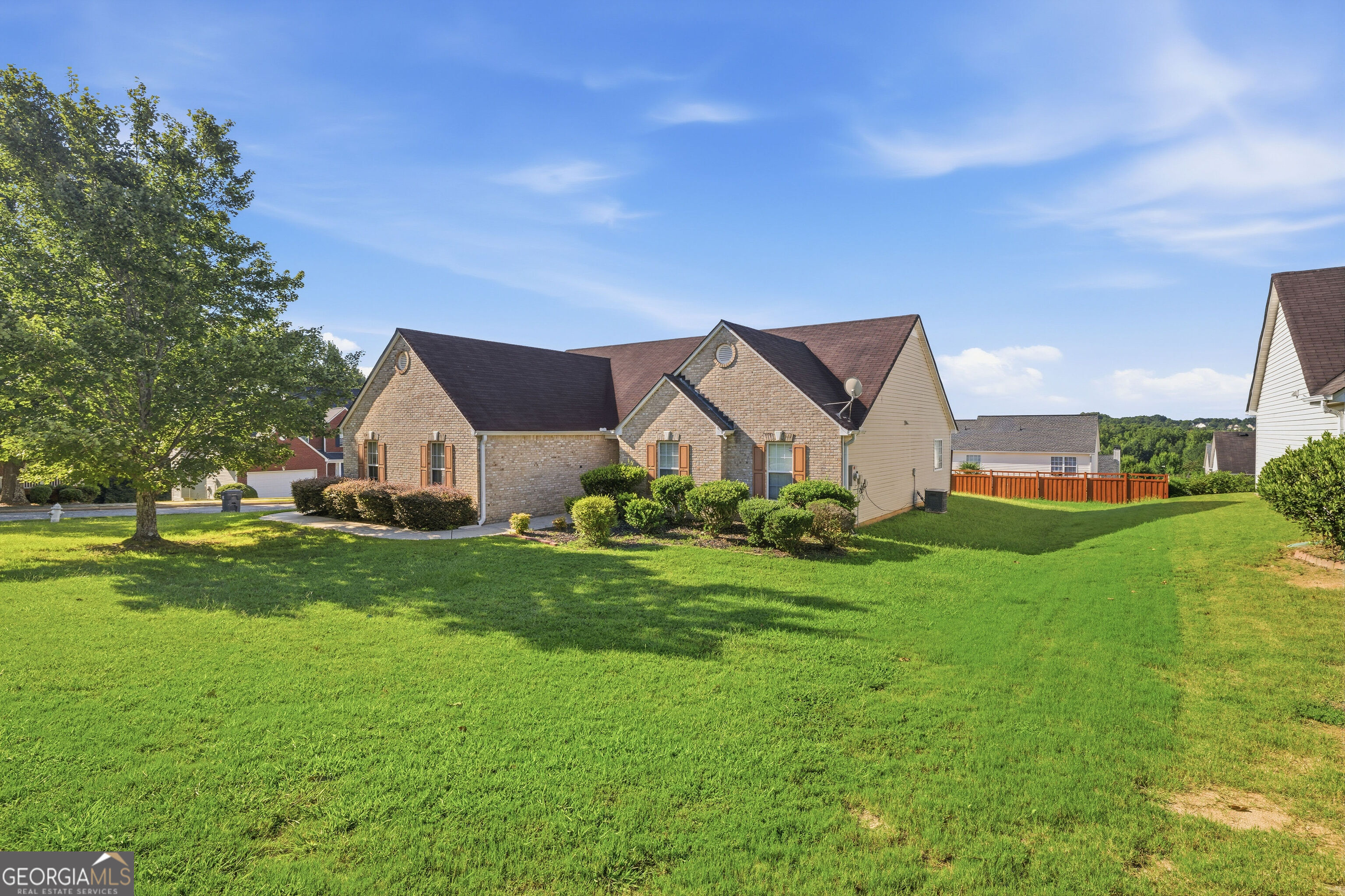 2230 Blue Ridge Lane Property Photo 3