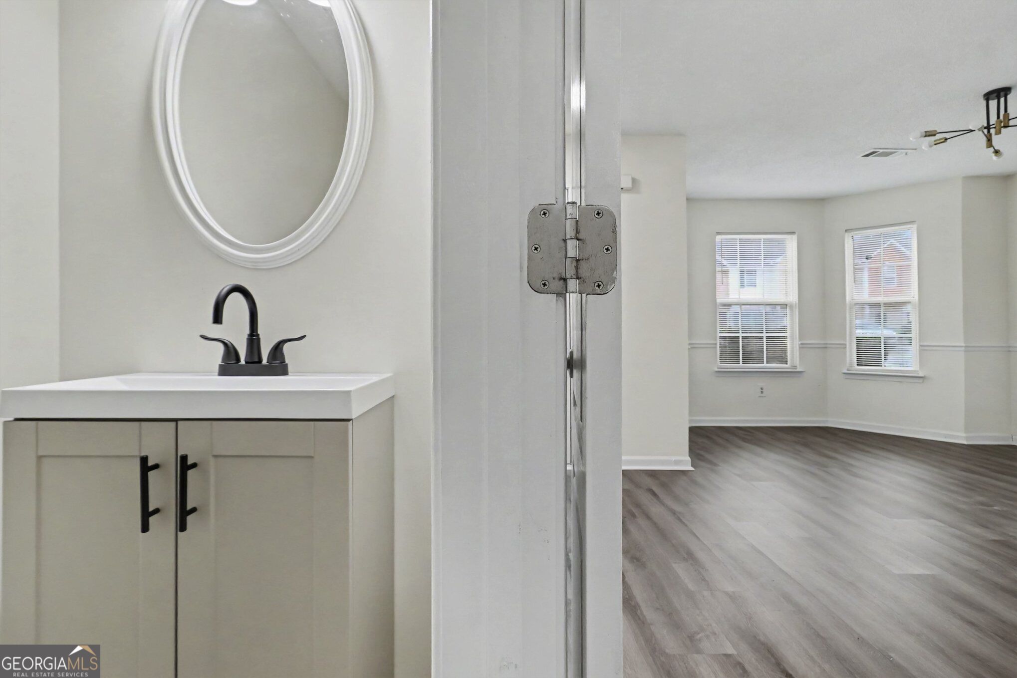 6865 Mountain Circle Property Photo 14
